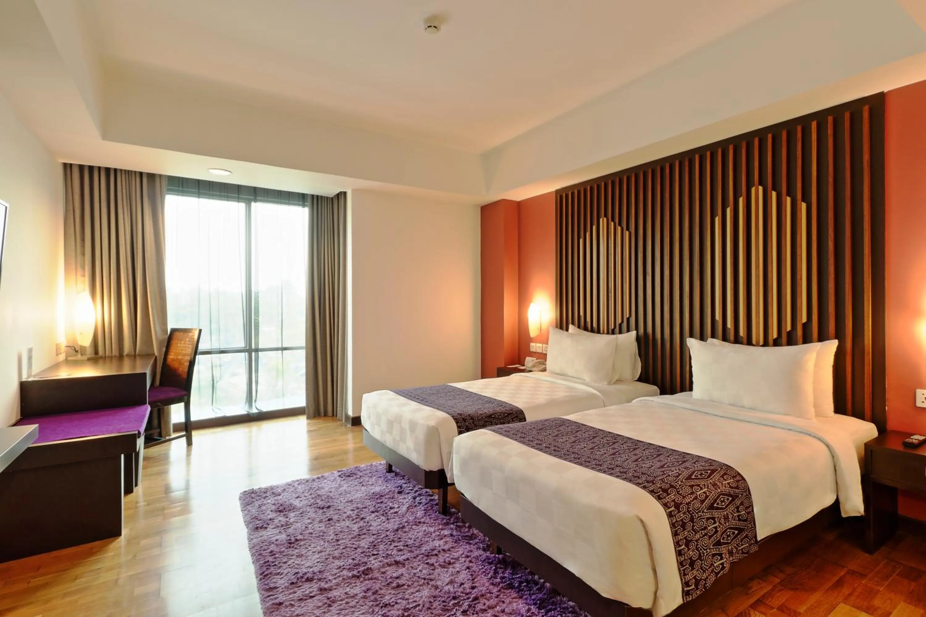 Bed in Mercure Pontianak City Center