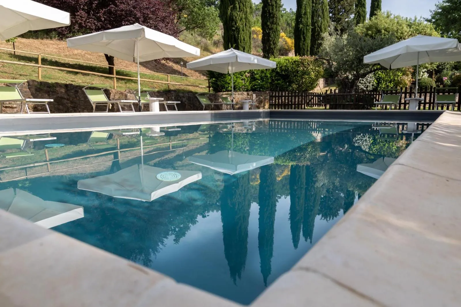 Swimming pool in Le Terre Di Isa