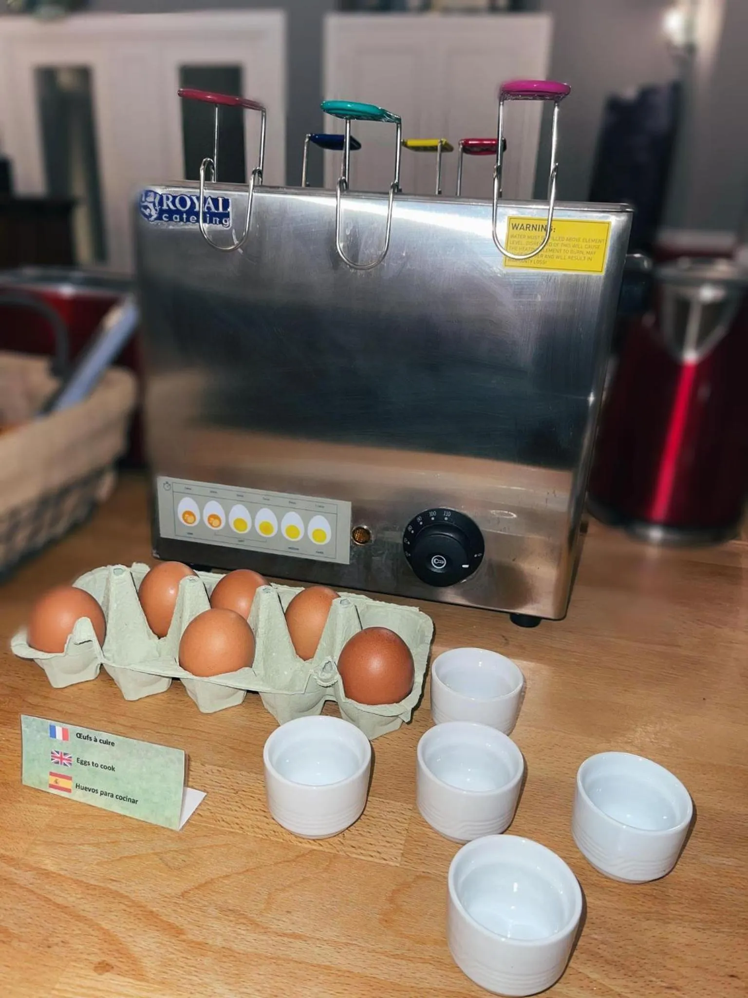 Buffet breakfast in Le Central Hôtel-Bar