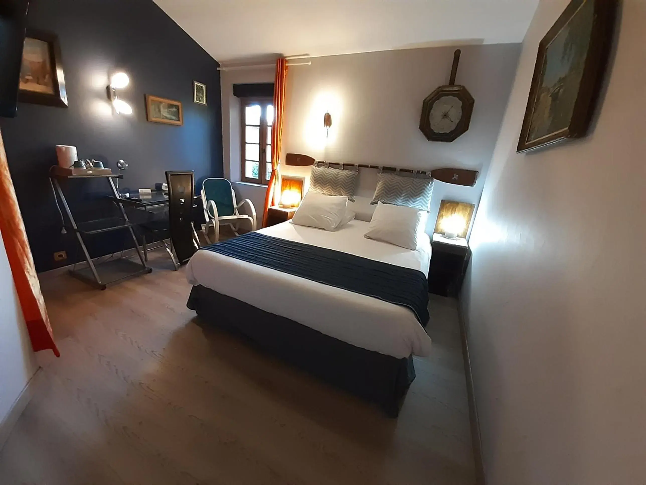 Family Suite in Logis Domaine de Peyrolade Family Suite in Logis Domaine de Peyrolade