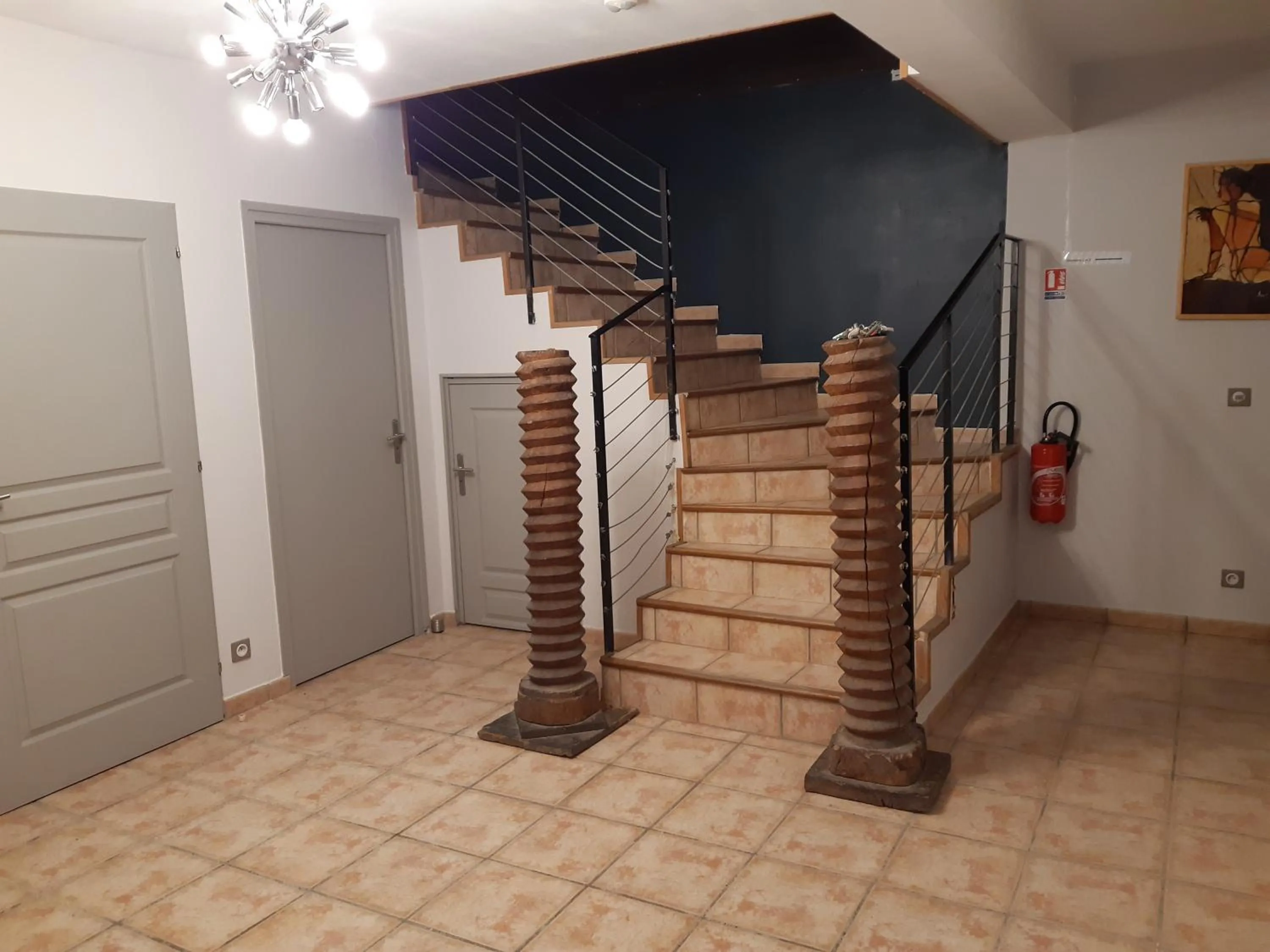 Facade/entrance in Logis Domaine de Peyrolade