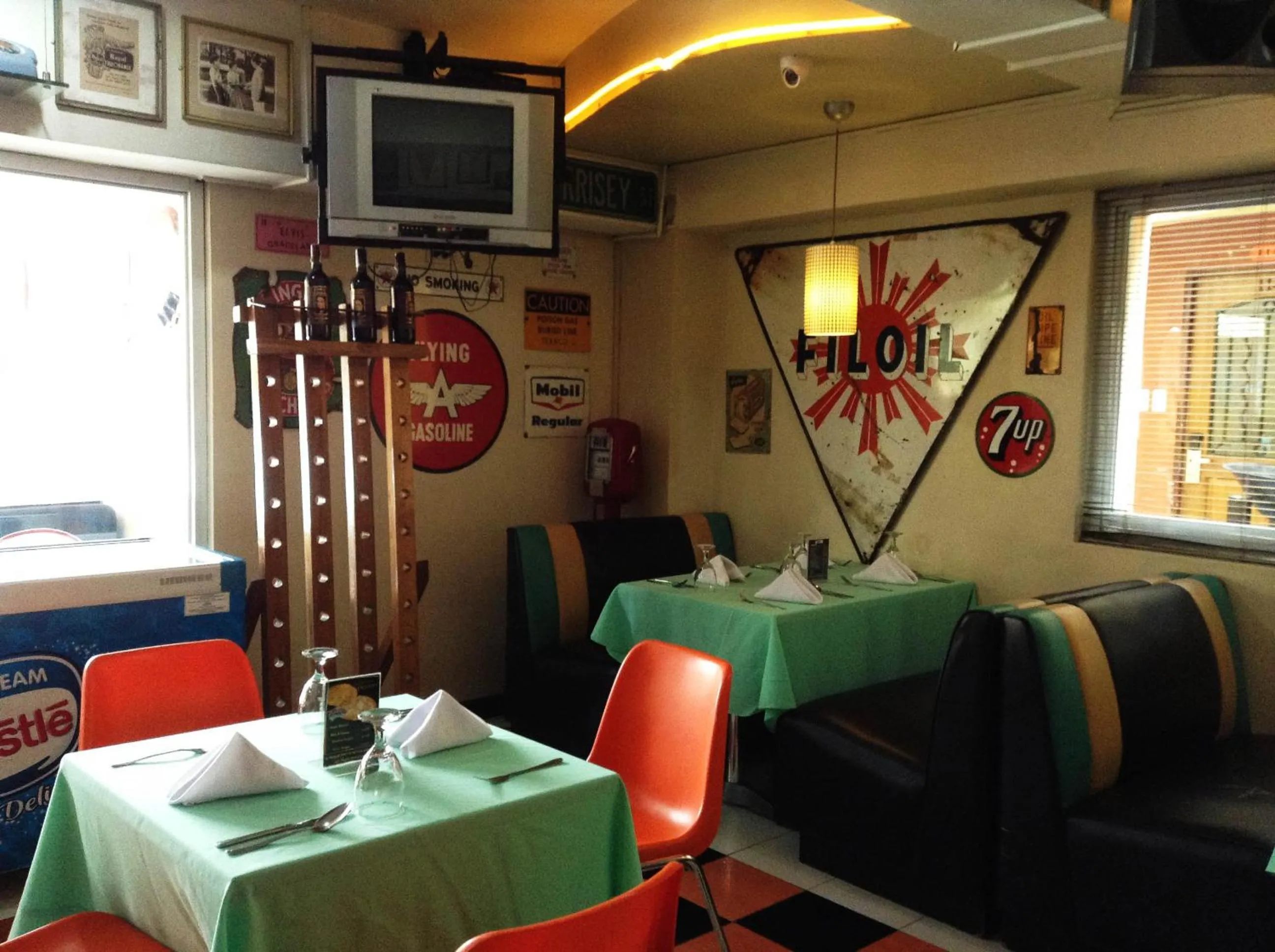 Restaurant/places to eat in Crown Regency Residences Davao