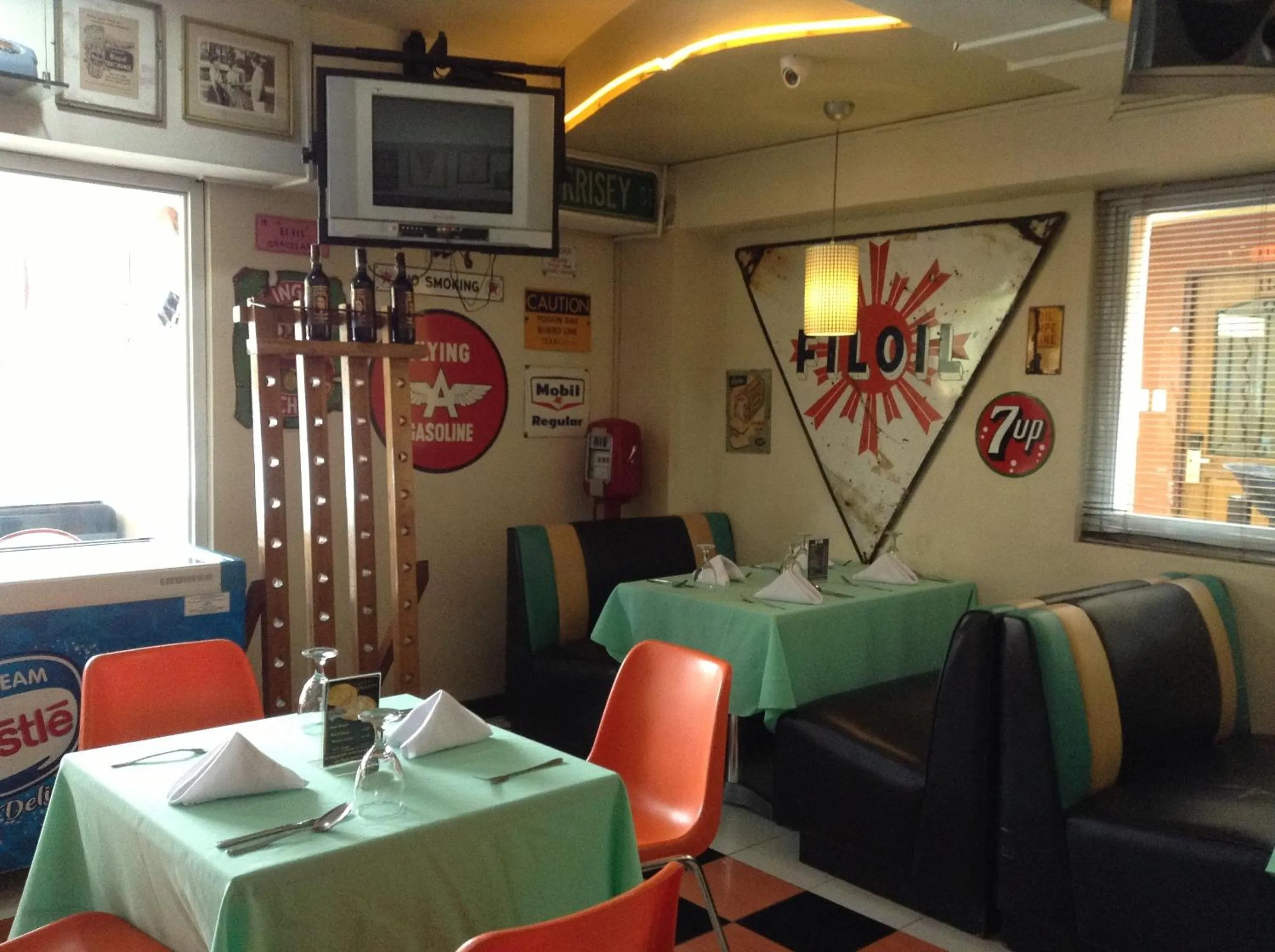 Restaurant/places to eat in Crown Regency Residences Davao