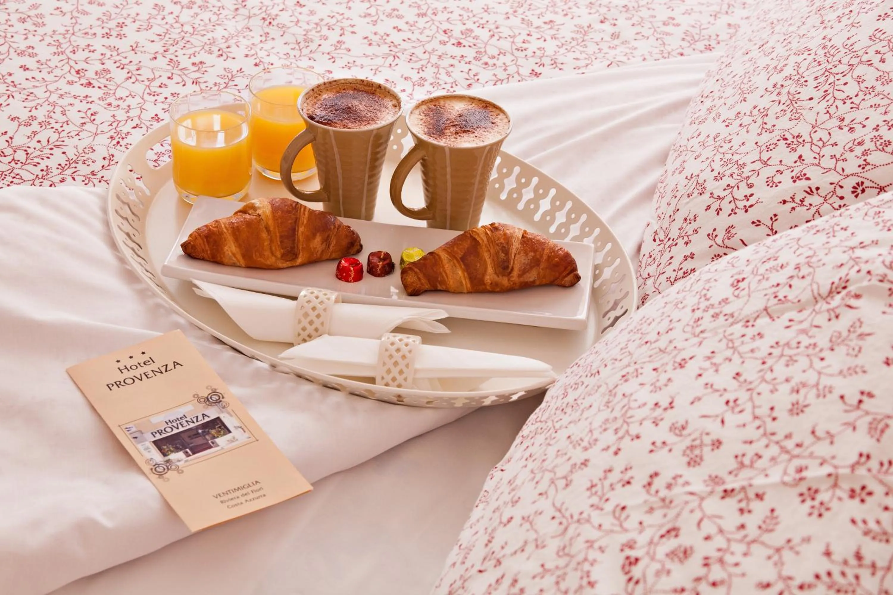 Bed in Hotel Provenza