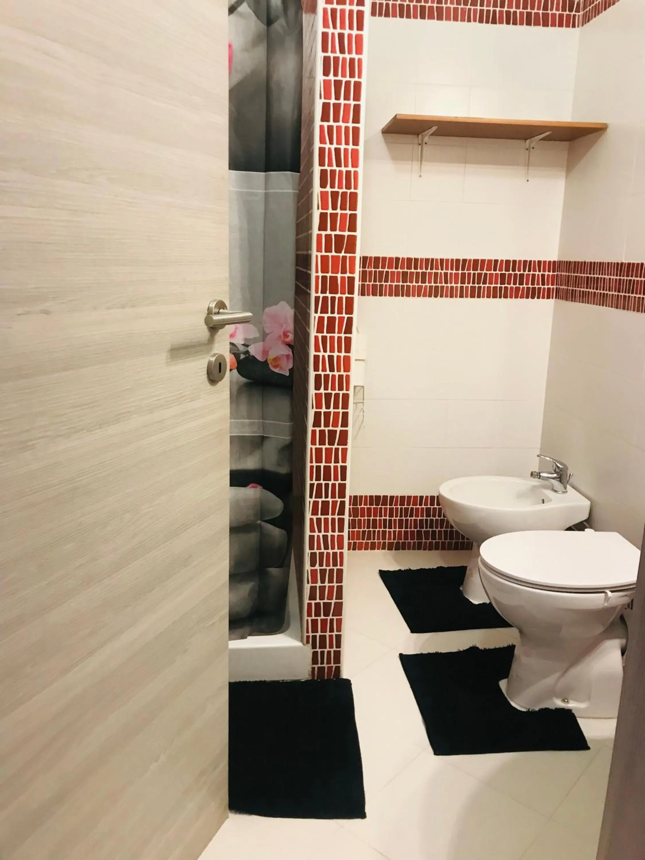 Shower in Affittacamere LA MUSA