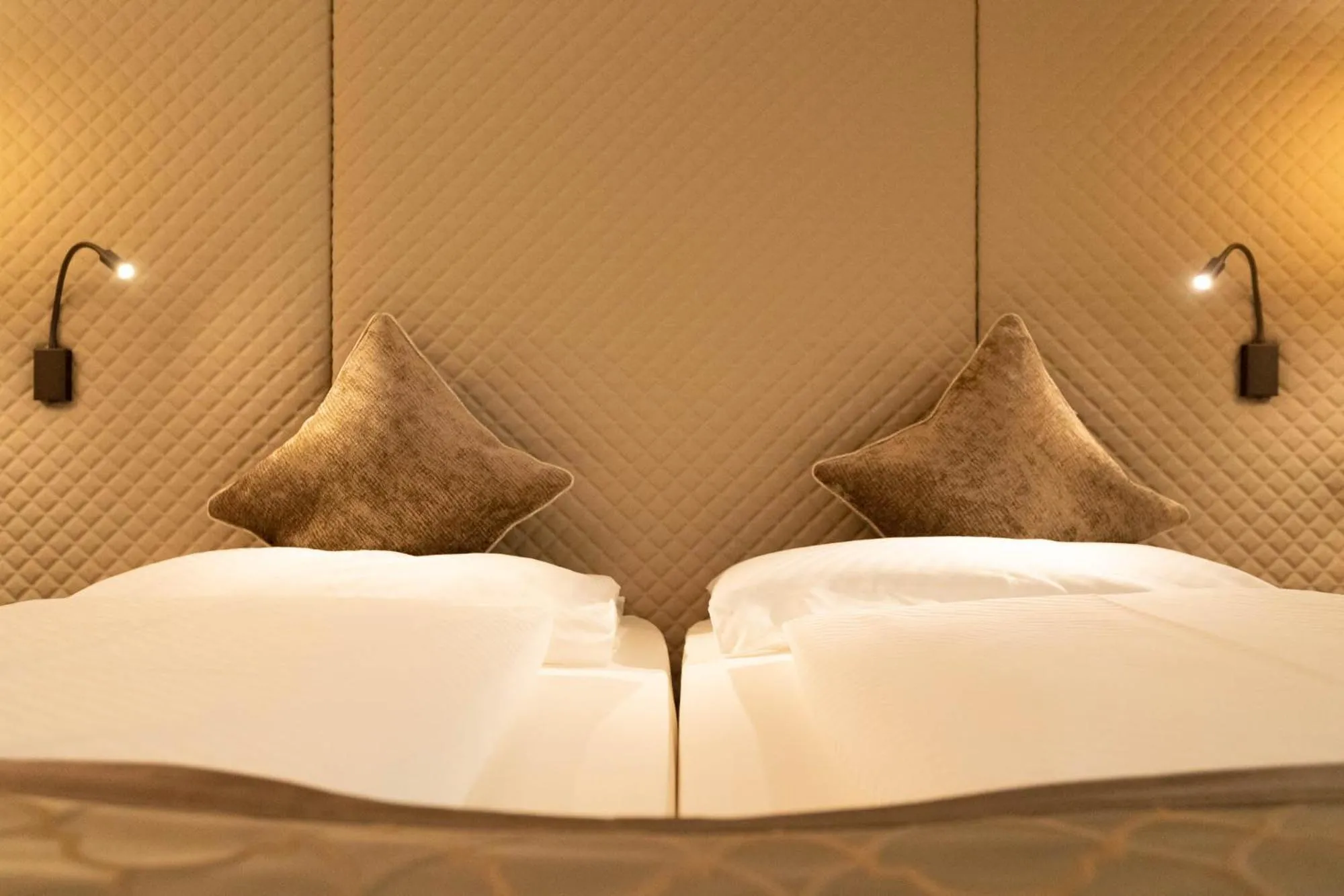 Photo of the whole room, Bed in Hotel Burggräflerhof