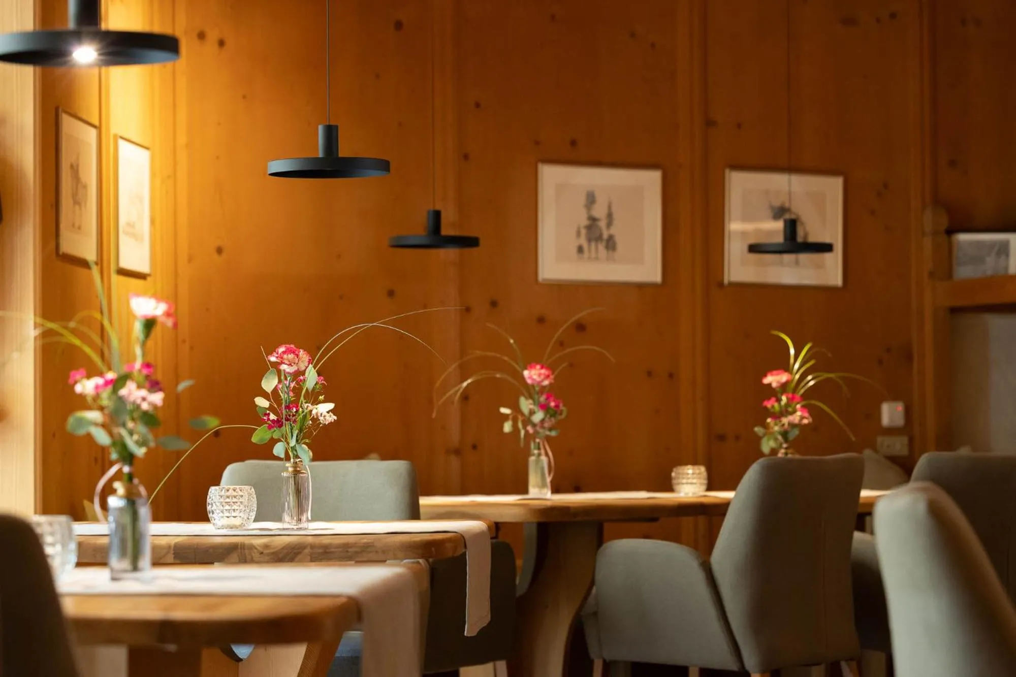 Restaurant/places to eat in Hotel Burggräflerhof