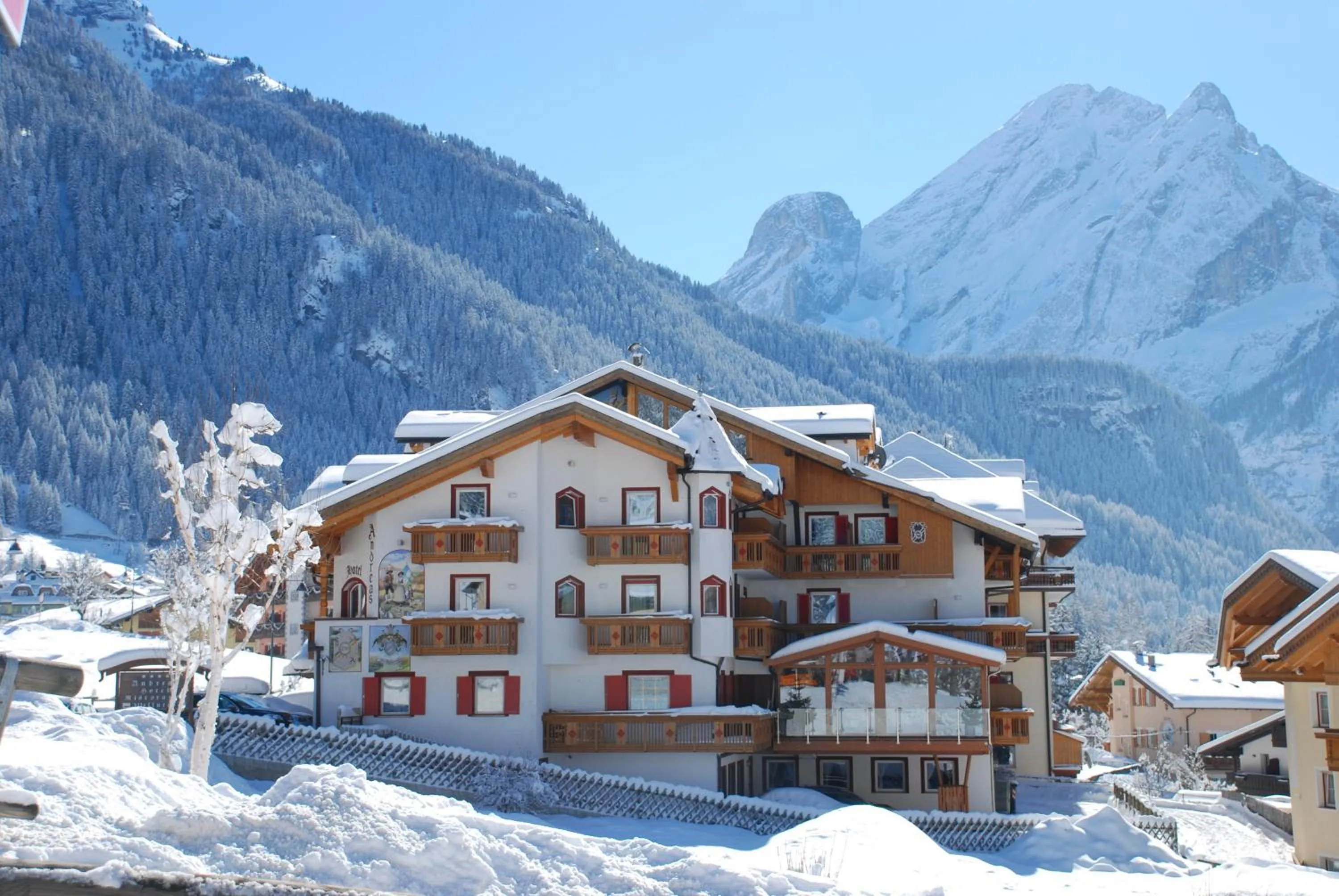 Facade/entrance in Hotel B&B Andreas