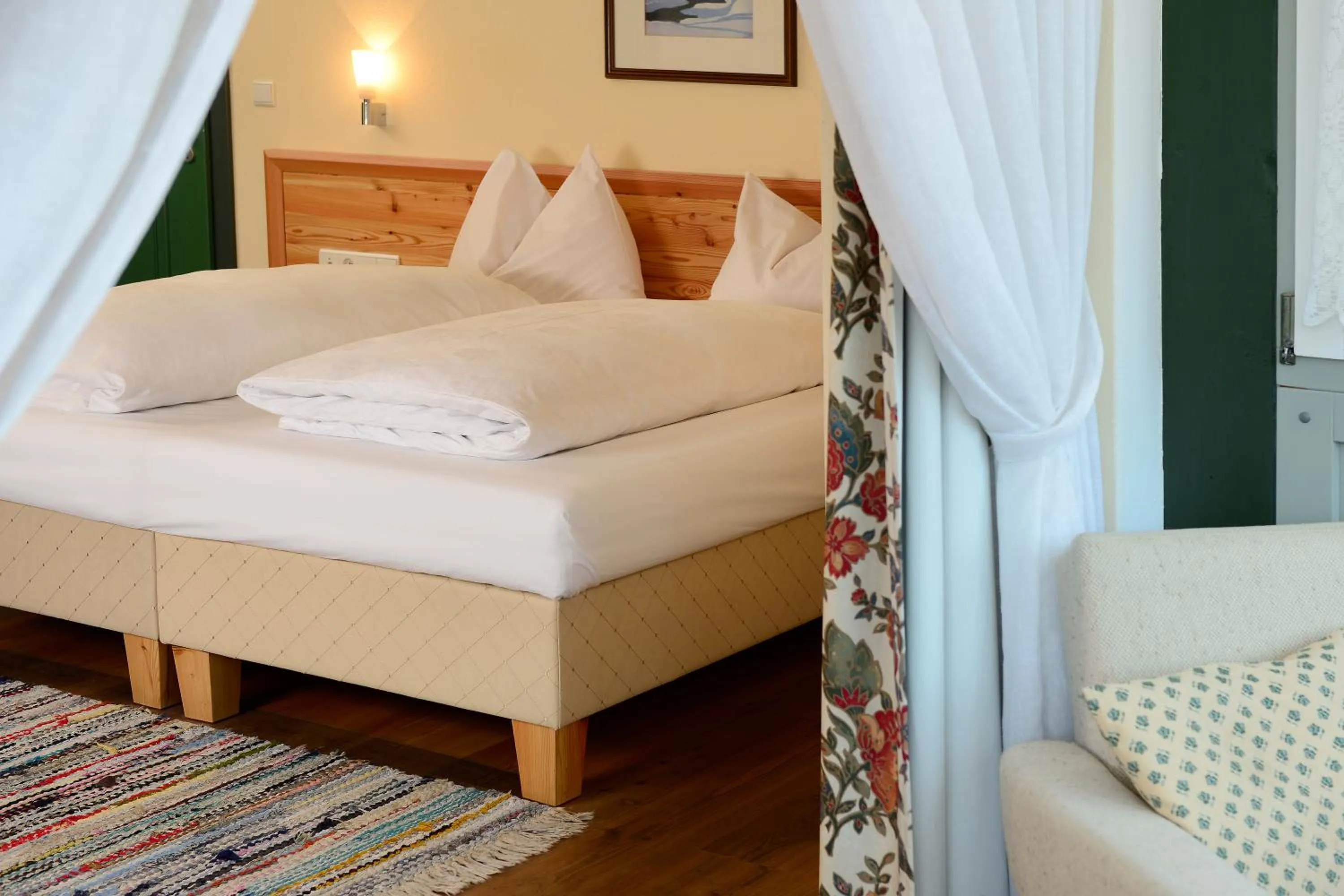 Bed in Hotel Gassenwirt