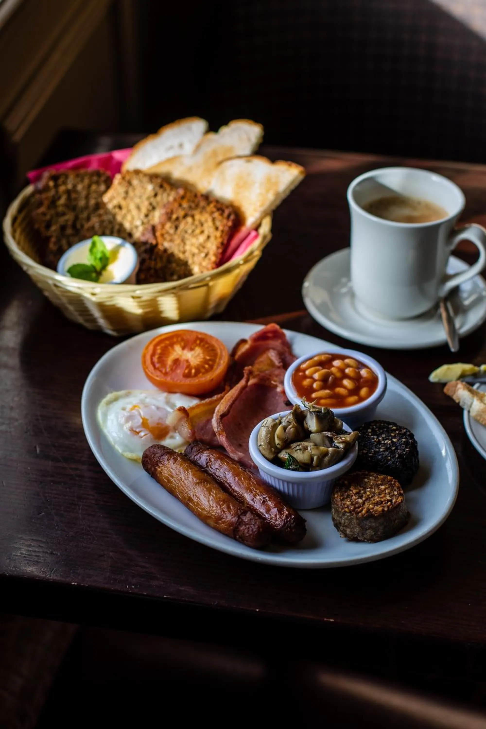 Food in The Horse and Hound Hotel