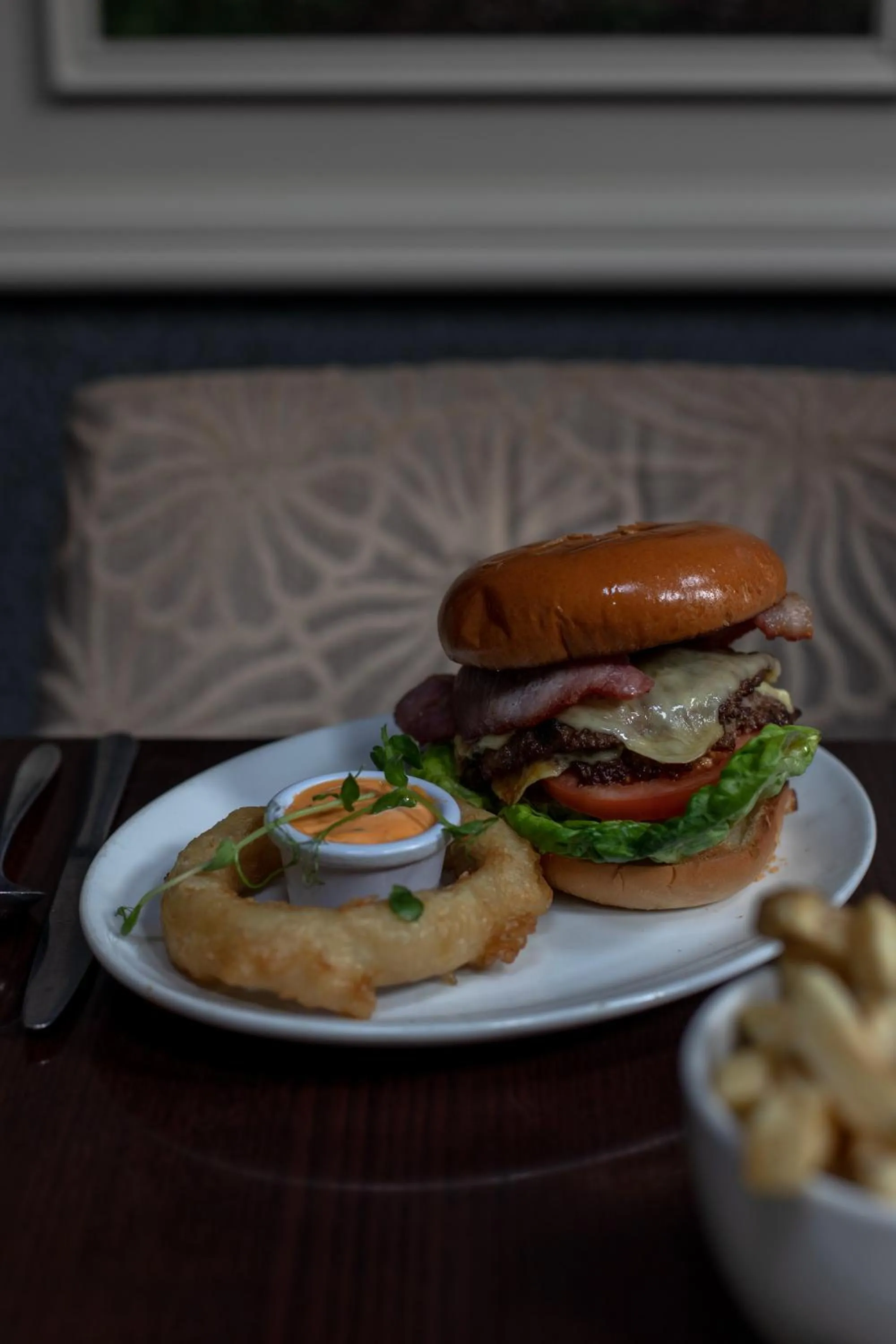 Restaurant/places to eat in The Horse and Hound Hotel