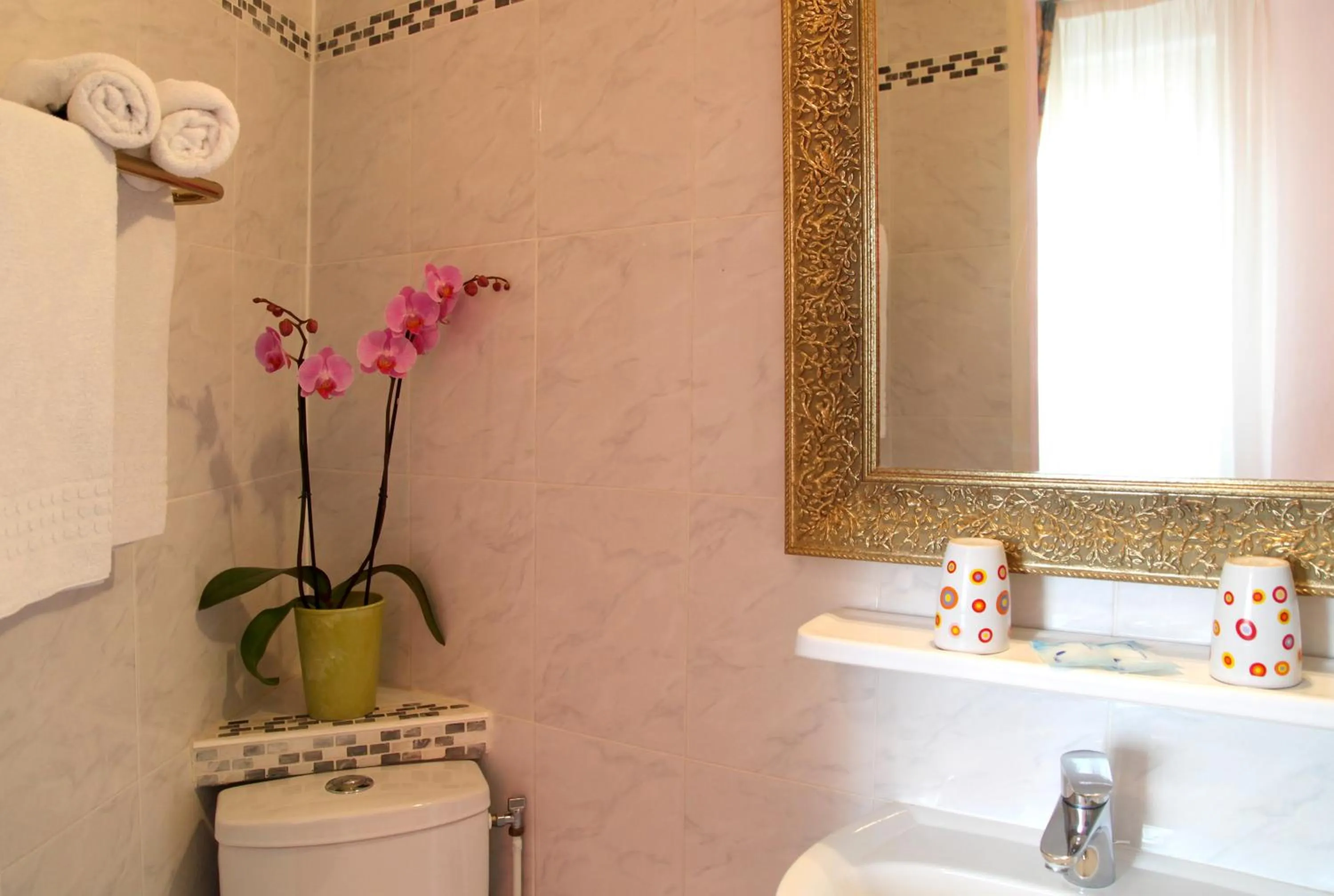 Bathroom in Castel De Siam