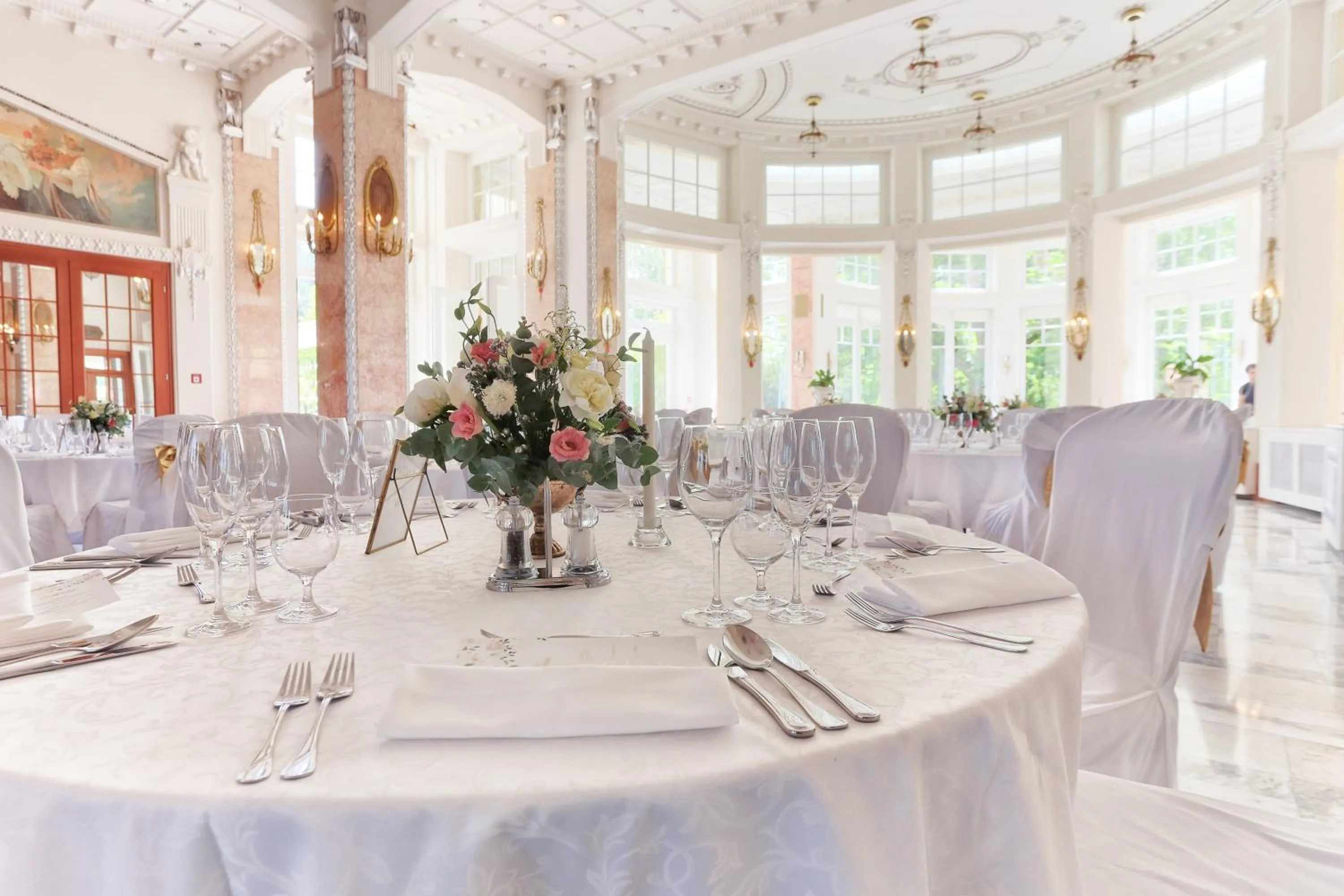 Restaurant/places to eat in Ensana Thermia Palace