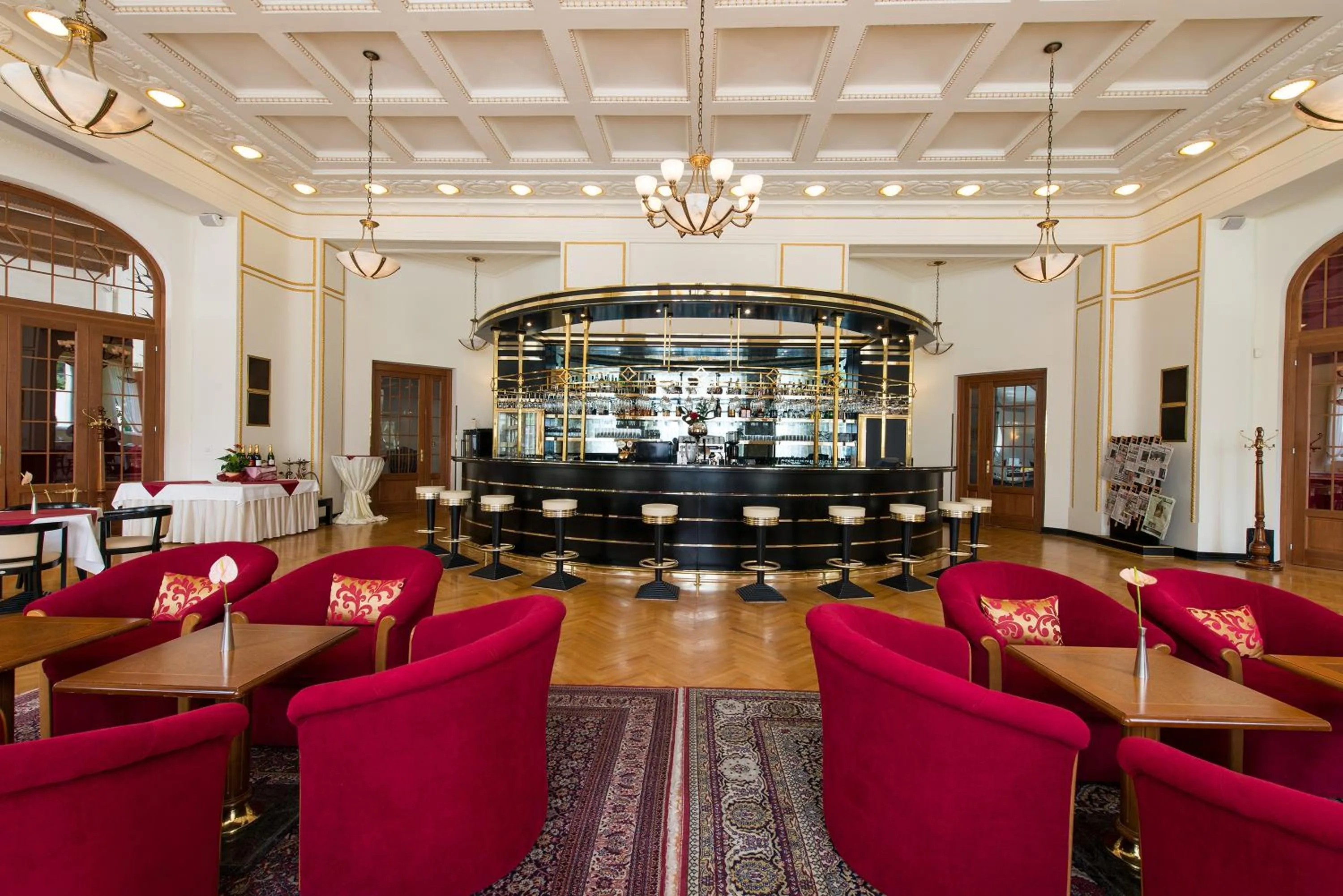 Lounge or bar in Ensana Thermia Palace