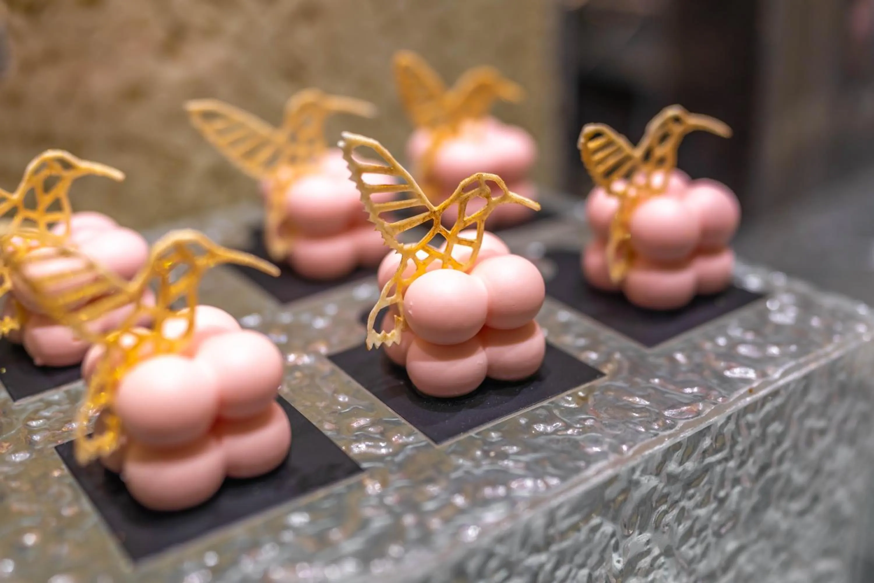 Restaurant/places to eat in Shangri-La Wuhan