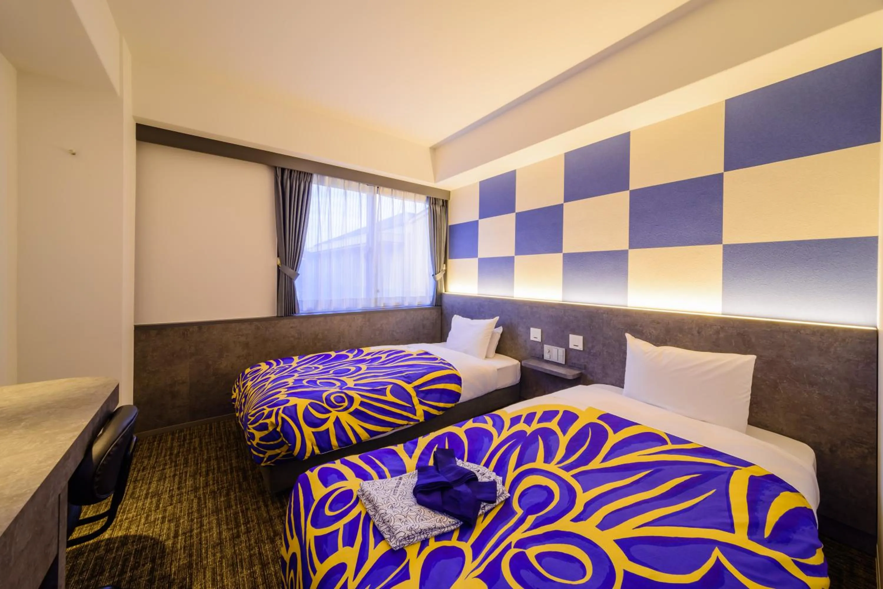 Bedroom, Bed in Kyoto Travellers Inn