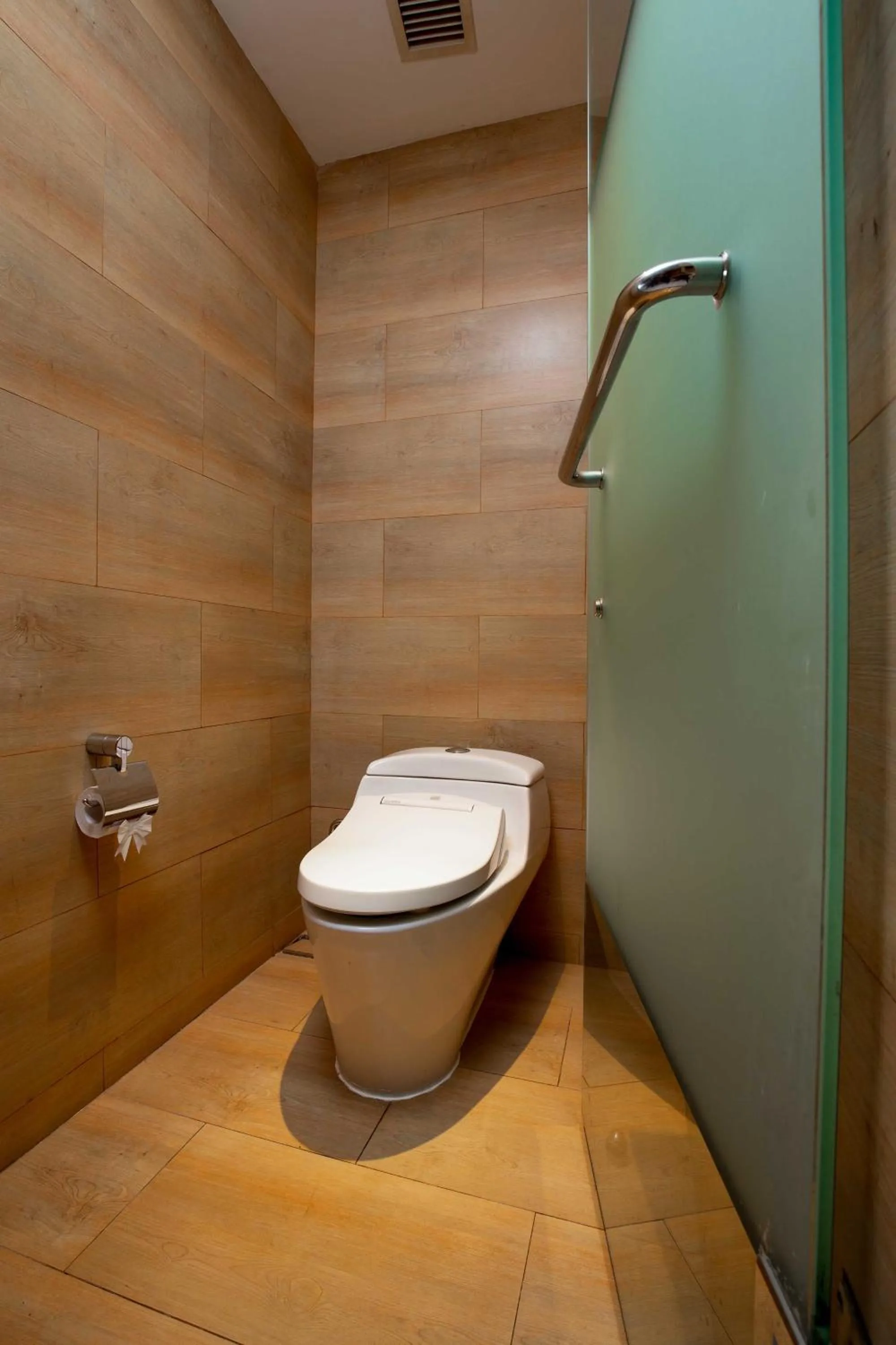 Toilet in THE HAVEN Bali Seminyak