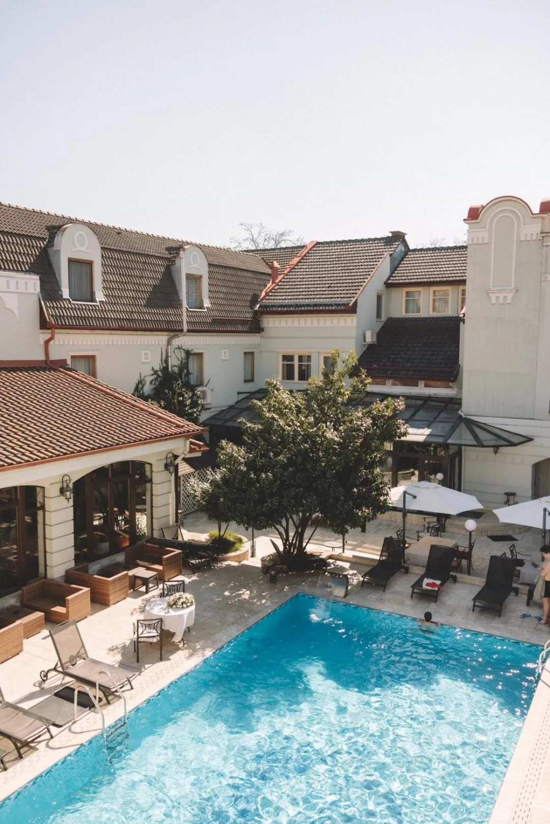 Swimming pool in The Elite - Oradea's Legendary Hotel