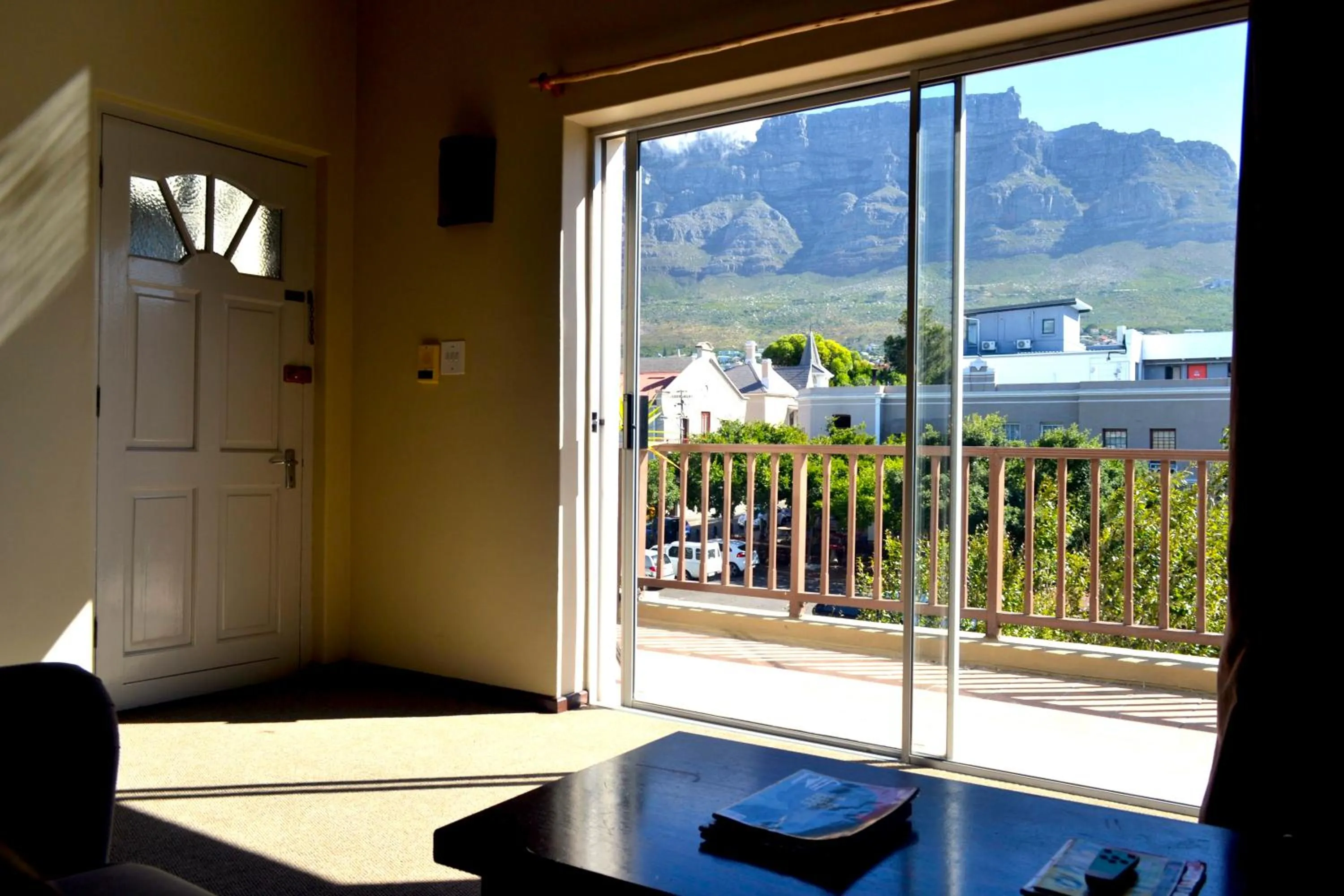 Mountain view in iKhaya Lodge