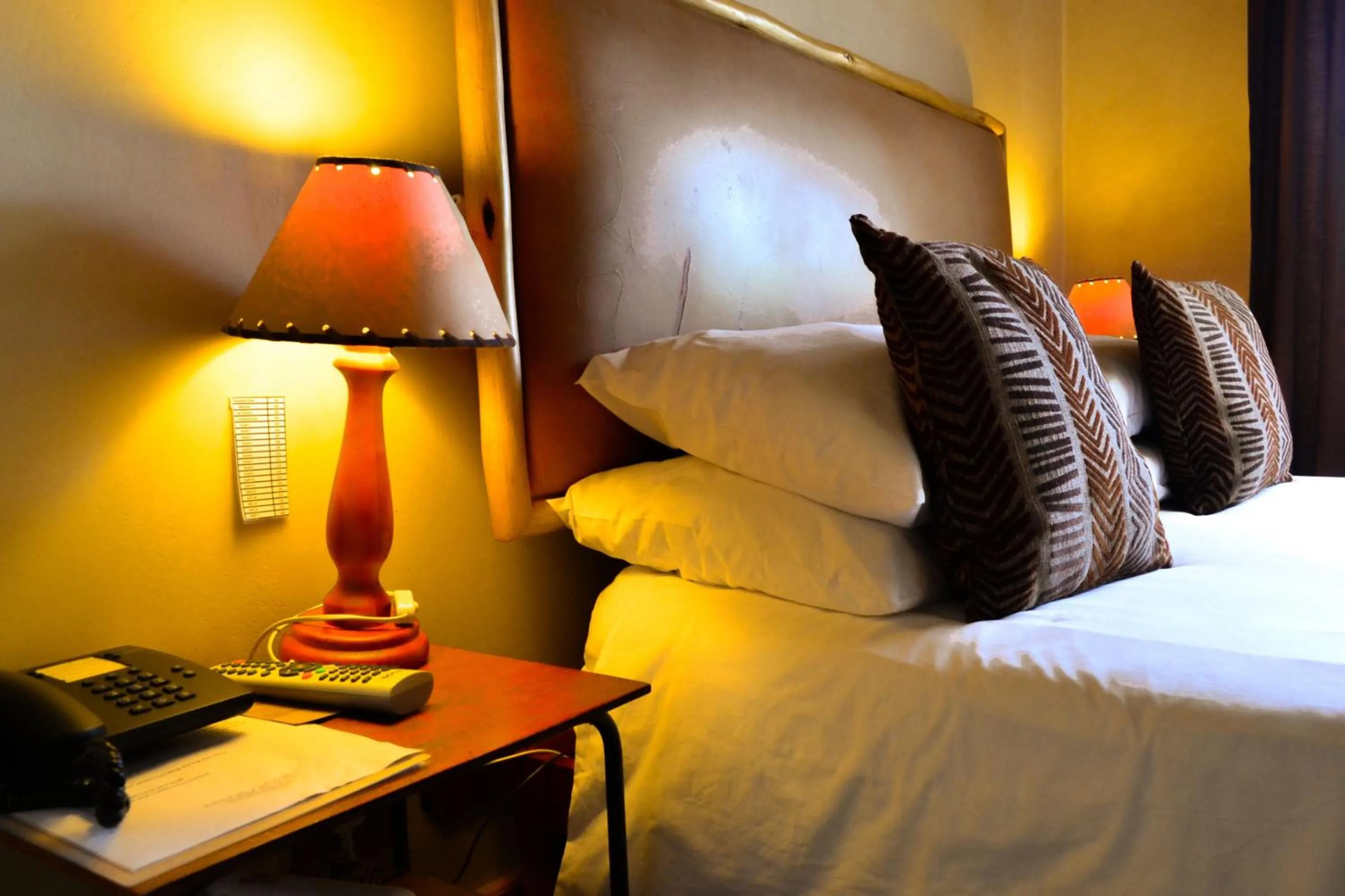 Bedroom, Bed in iKhaya Lodge