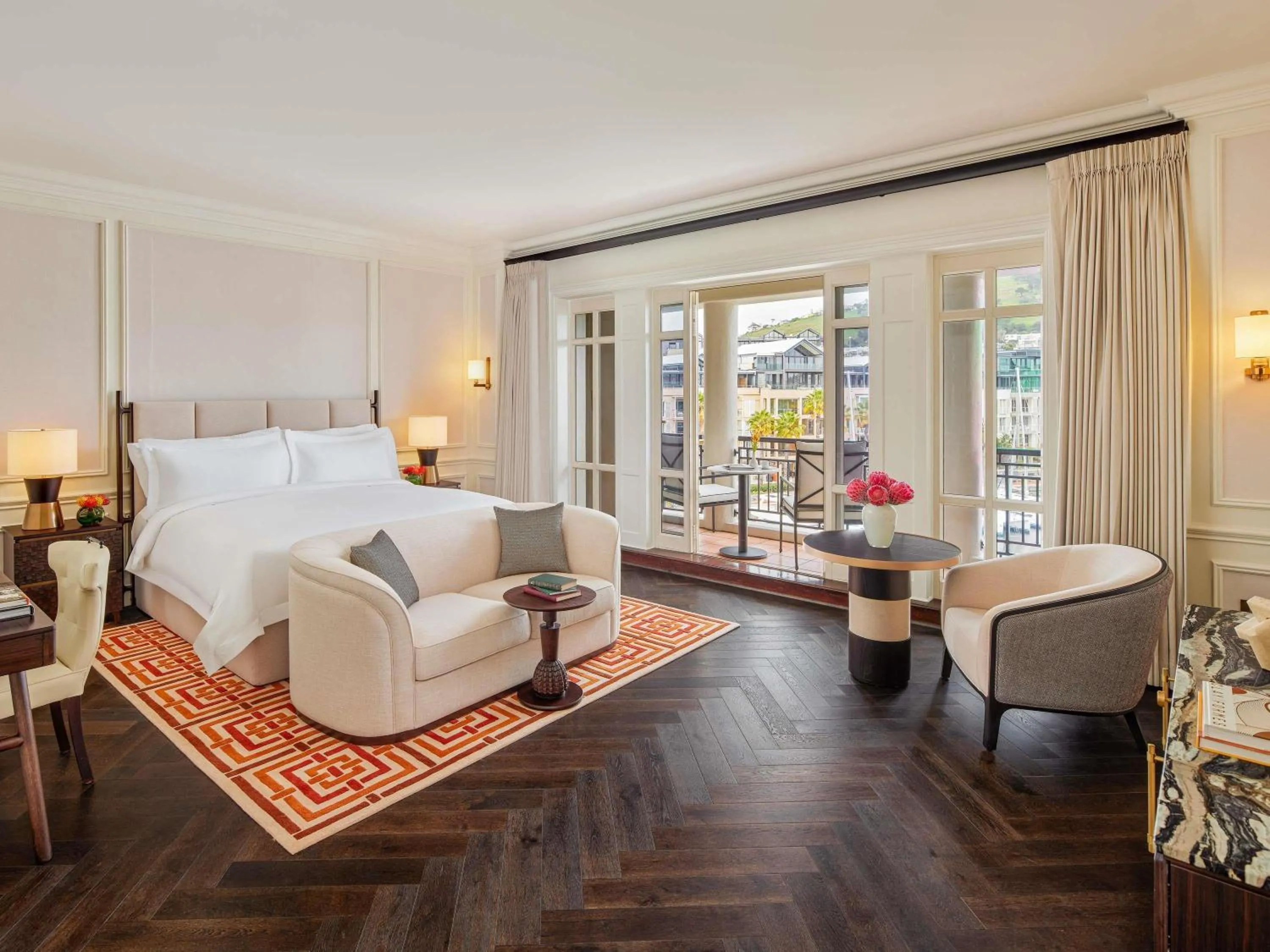 Bedroom, Bed in Cape Grace, A Fairmont Managed Hotel