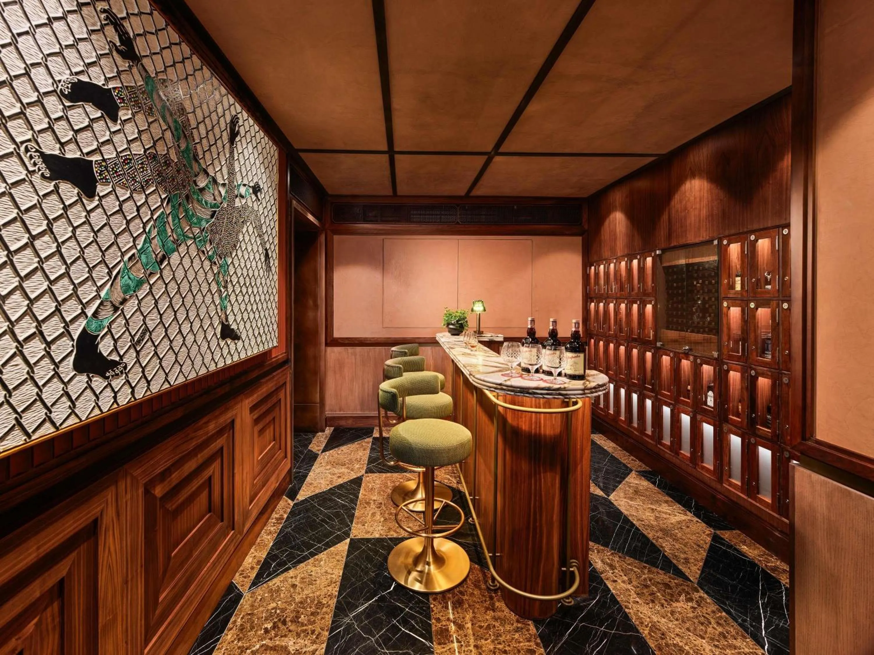 Lounge or bar in Cape Grace, A Fairmont Managed Hotel