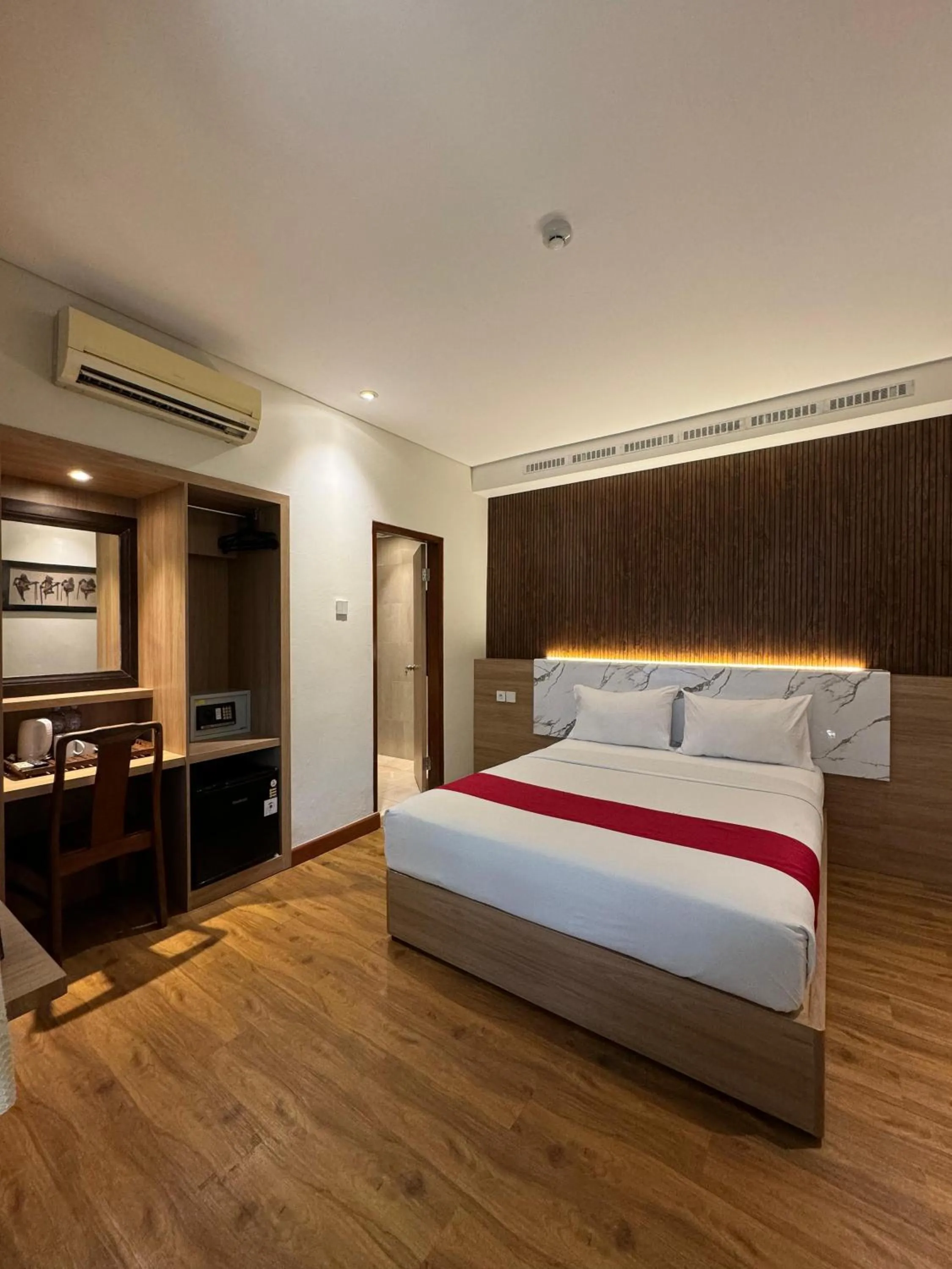 Bedroom, Bed in Sukajadi Hotel, Convention and Gallery