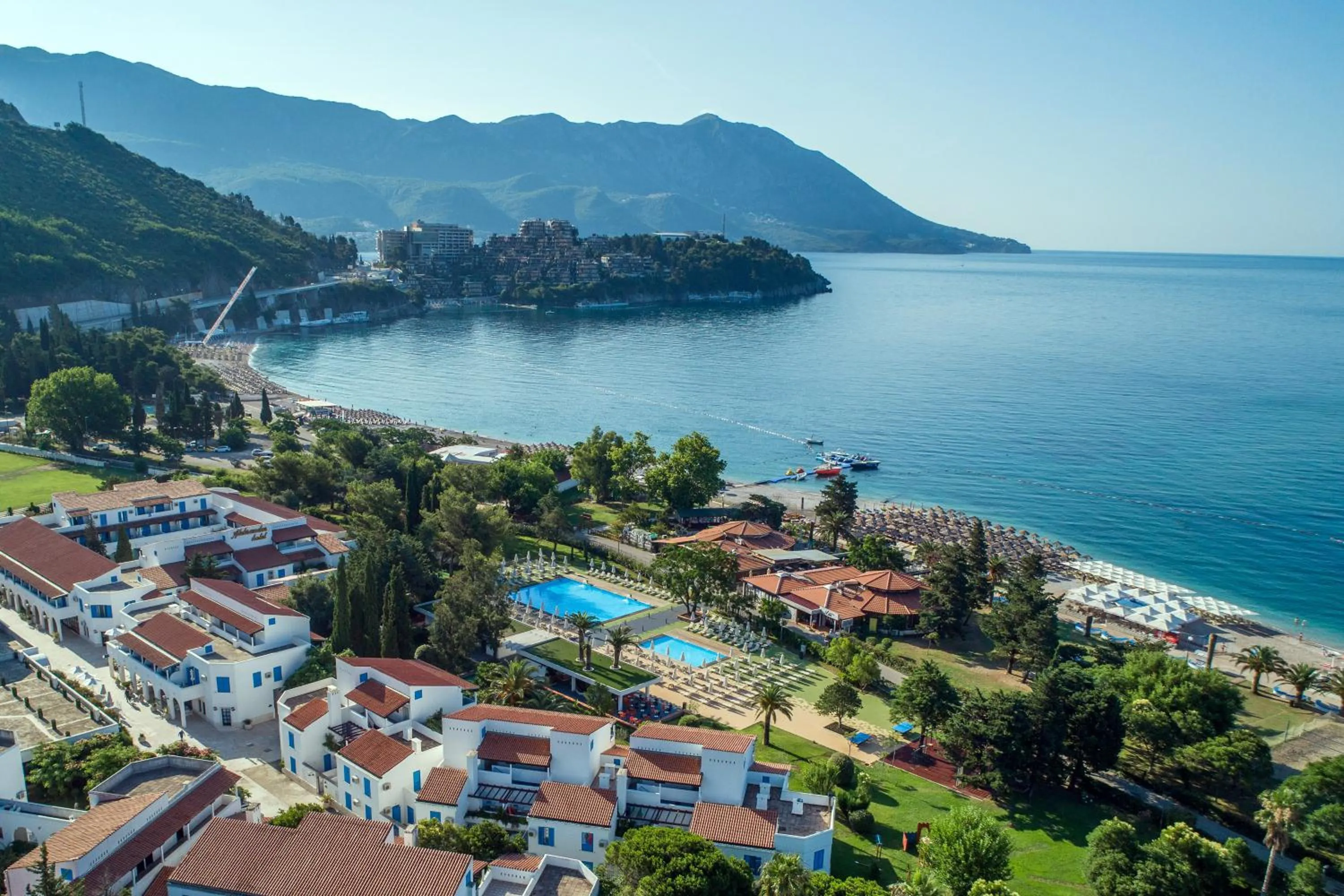 Property building in Hotel Aleksandar