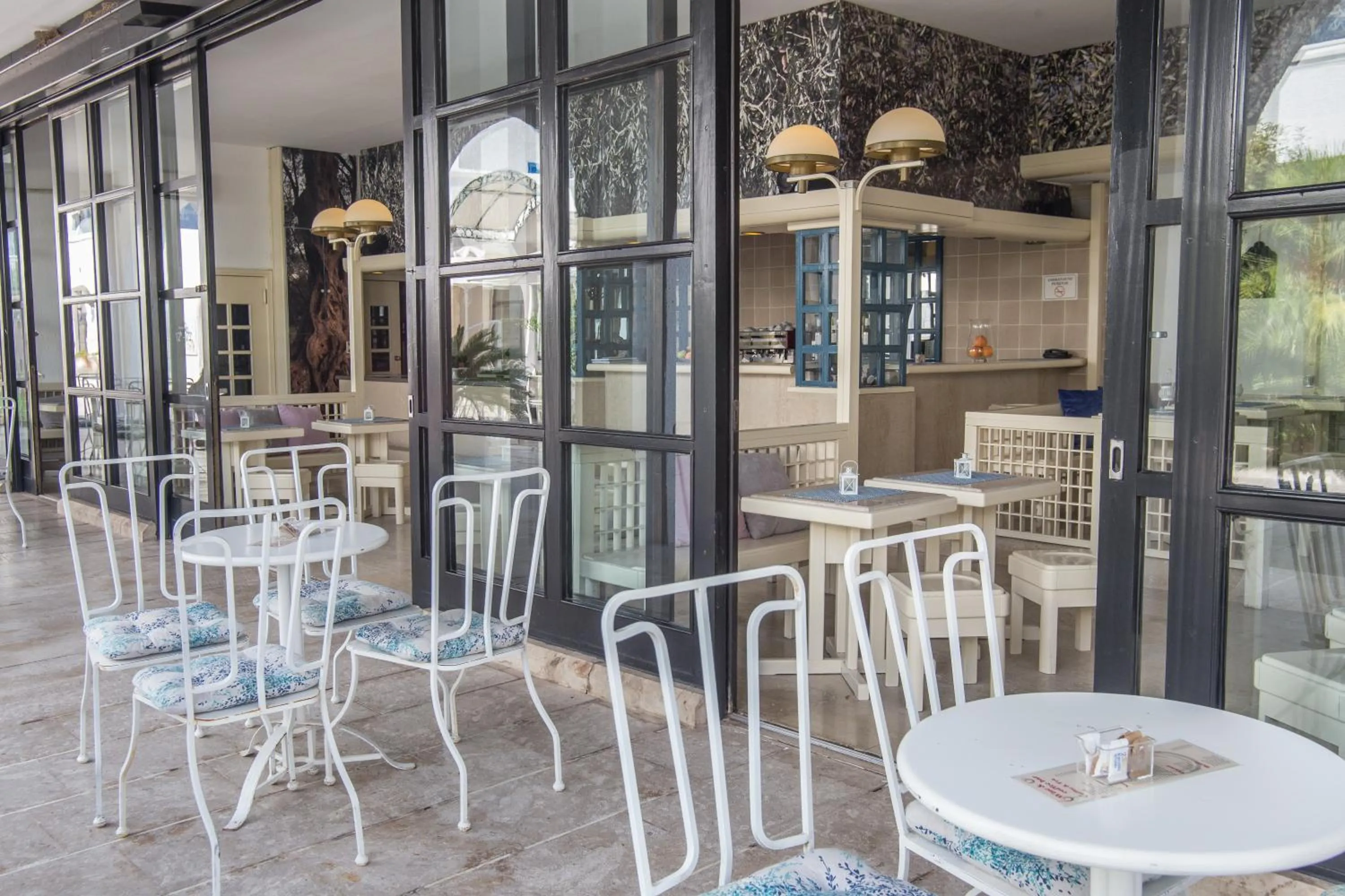 Seating area in Hotel Aleksandar