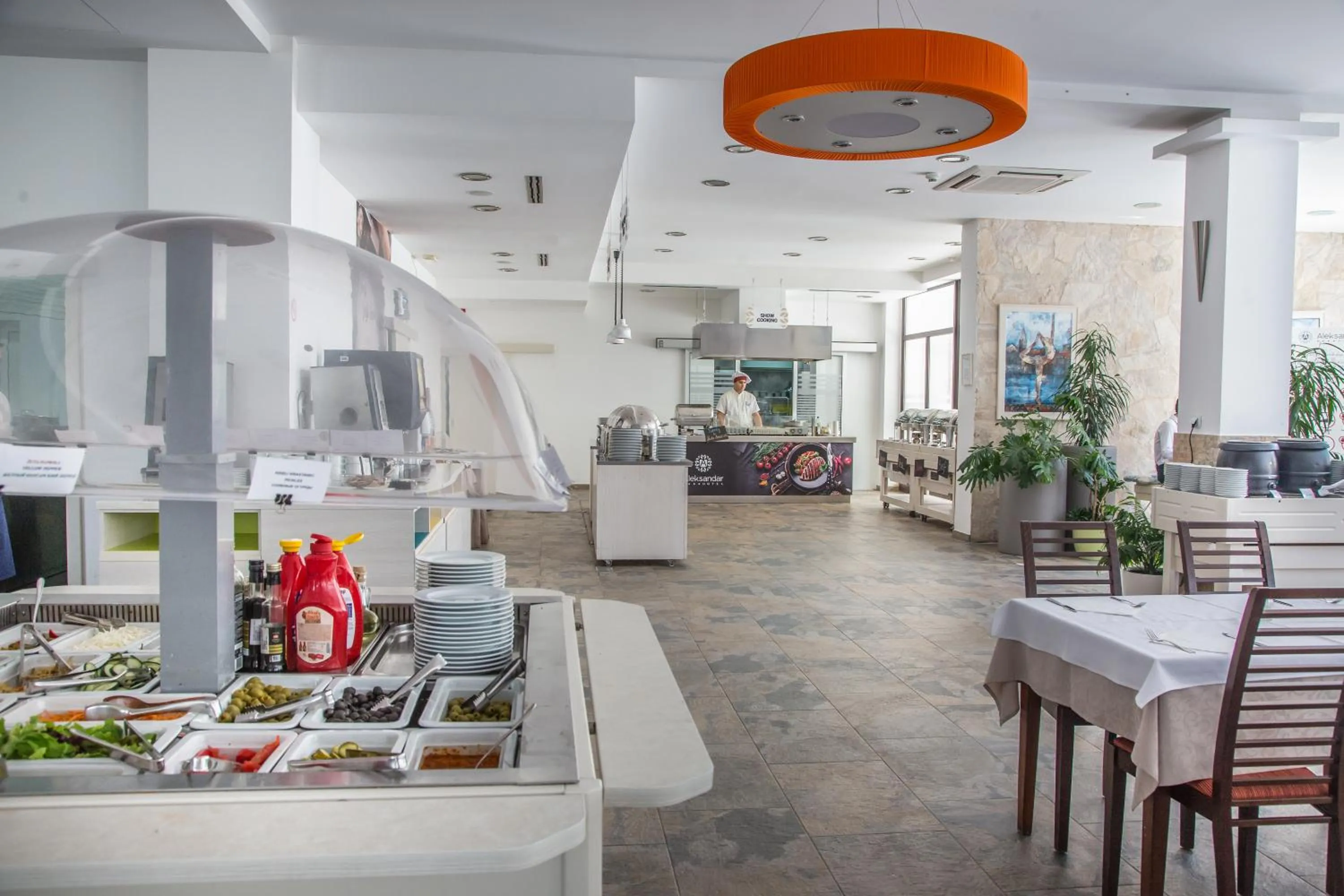 Restaurant/places to eat in Hotel Aleksandar