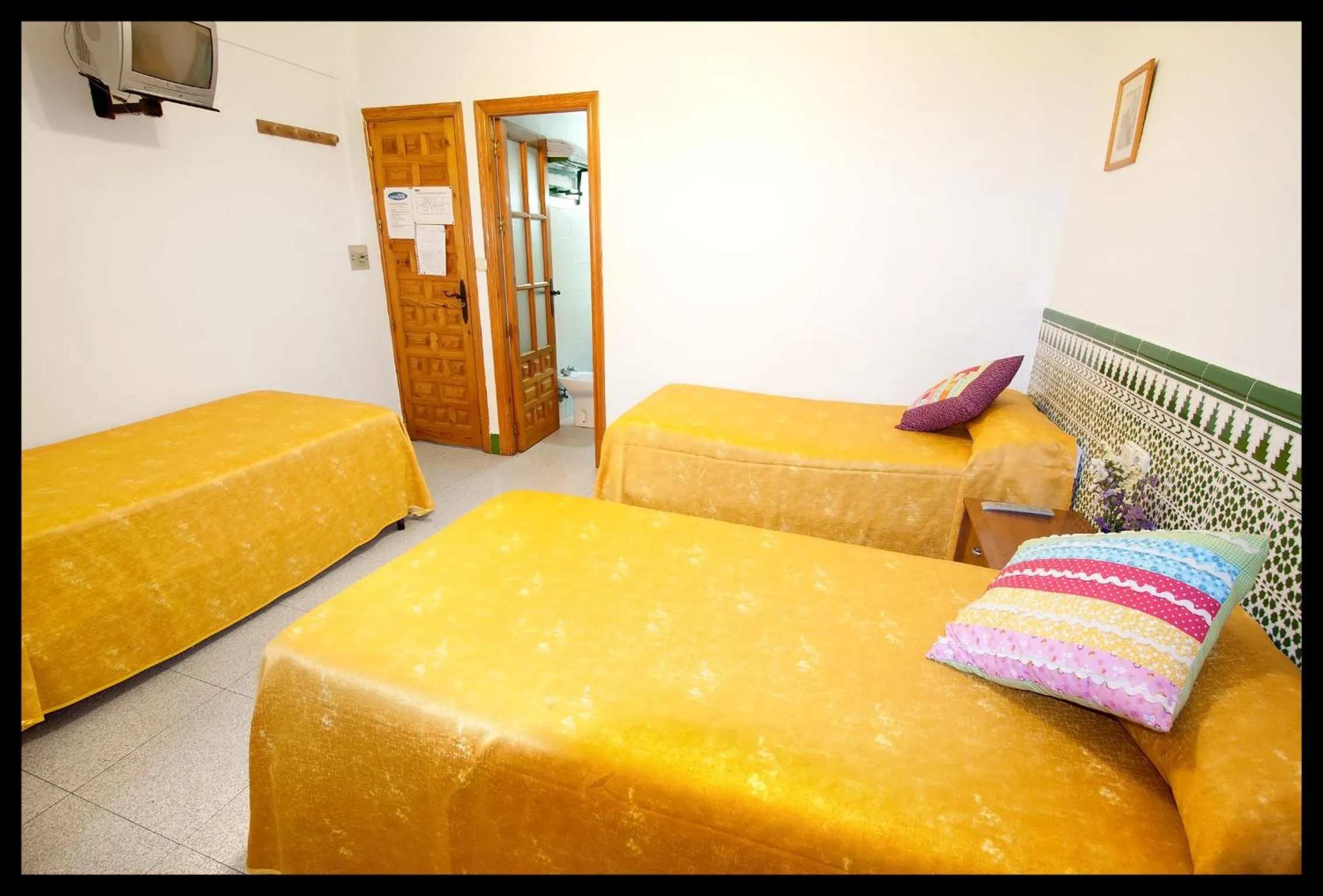 Bed in Hostal Estación