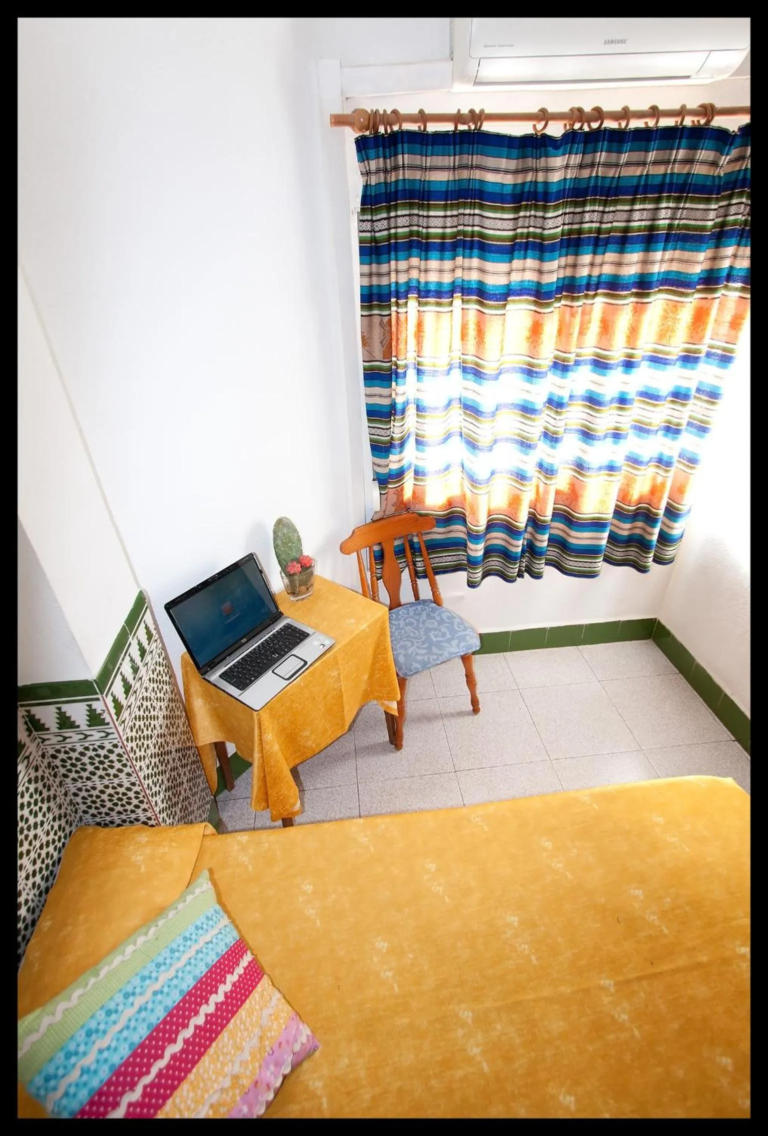 Photo of the whole room, Bed in Hostal Estación