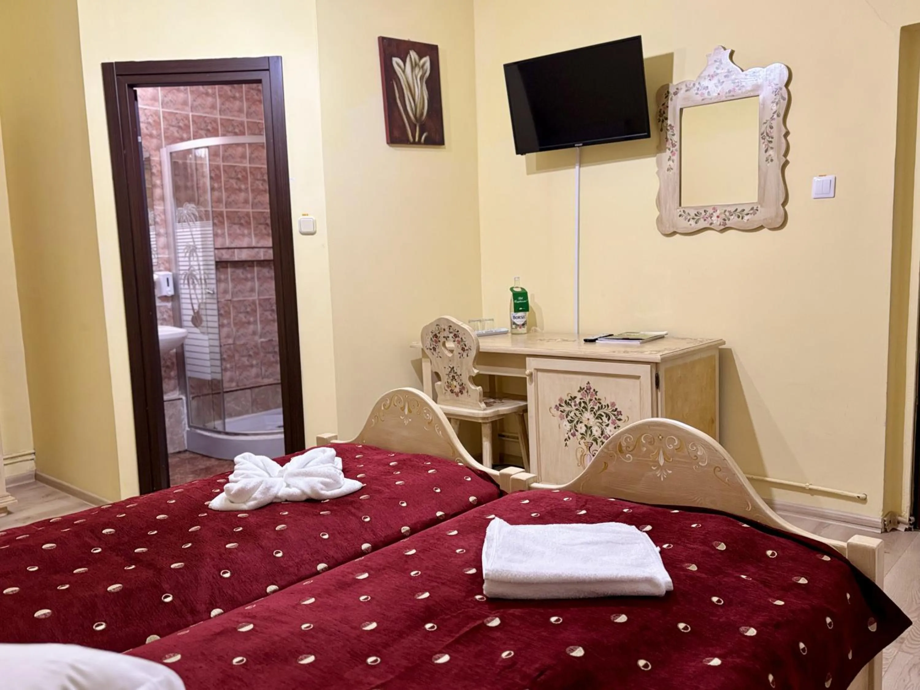 Photo of the whole room, Bed in Casa Bazna