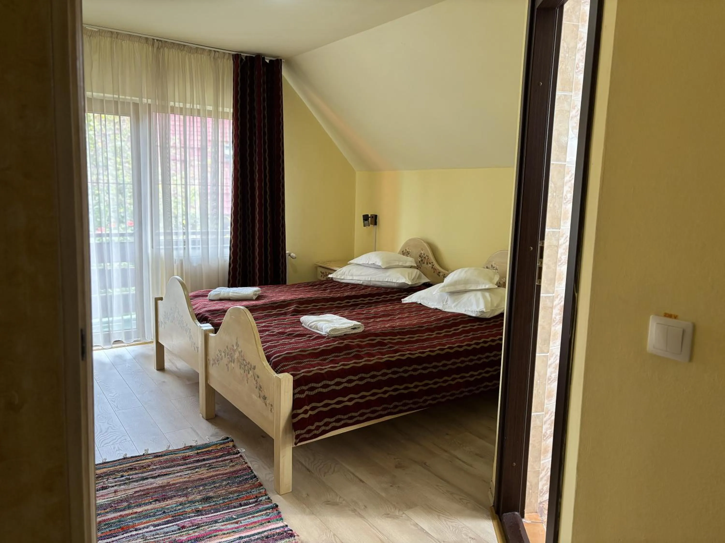 Photo of the whole room, Bed in Casa Bazna