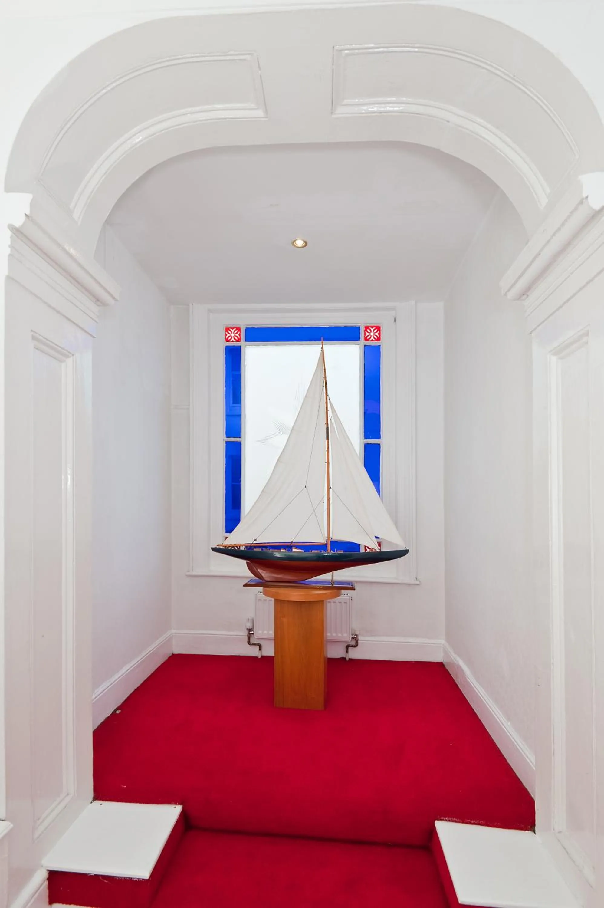 Entertainment in Hamptons Brighton