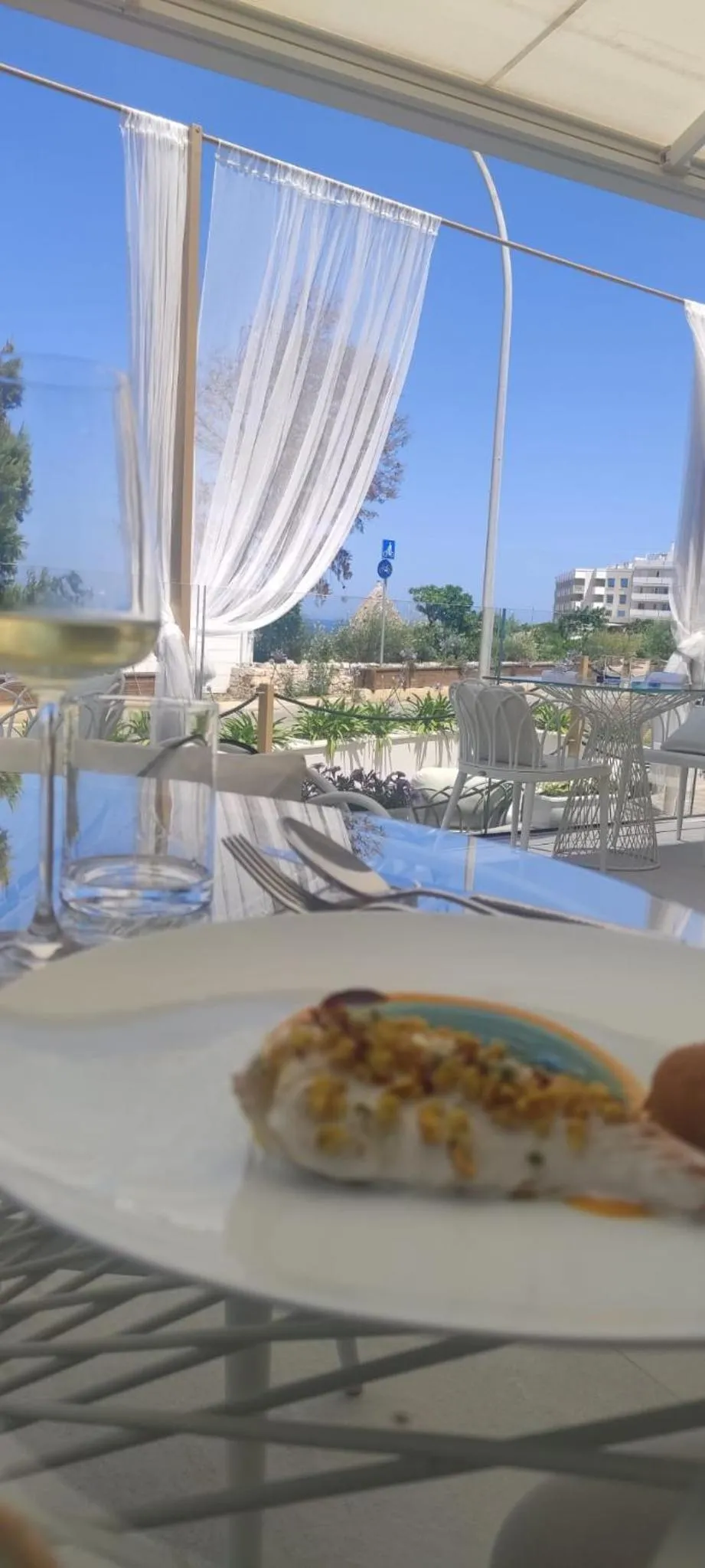 Restaurant/places to eat in Trame - La Naca sul Porto
