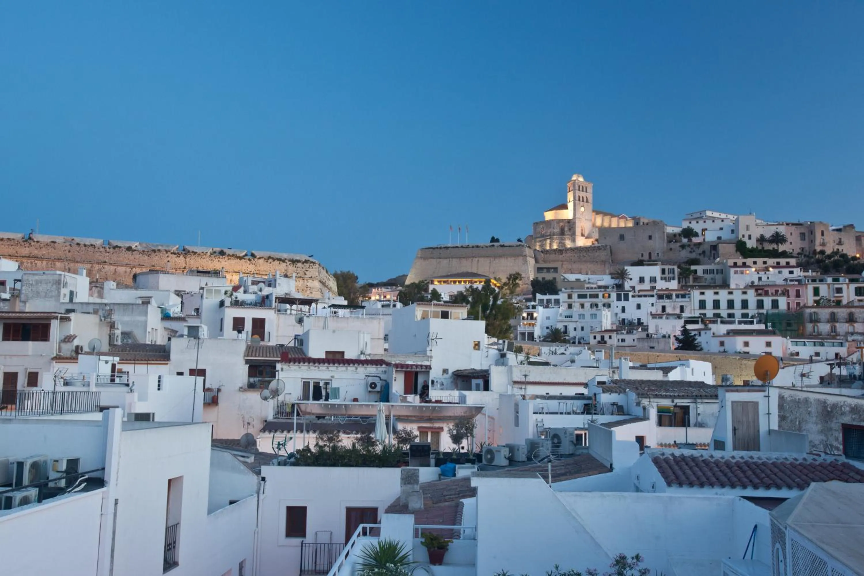 City view in Ryans La Marina