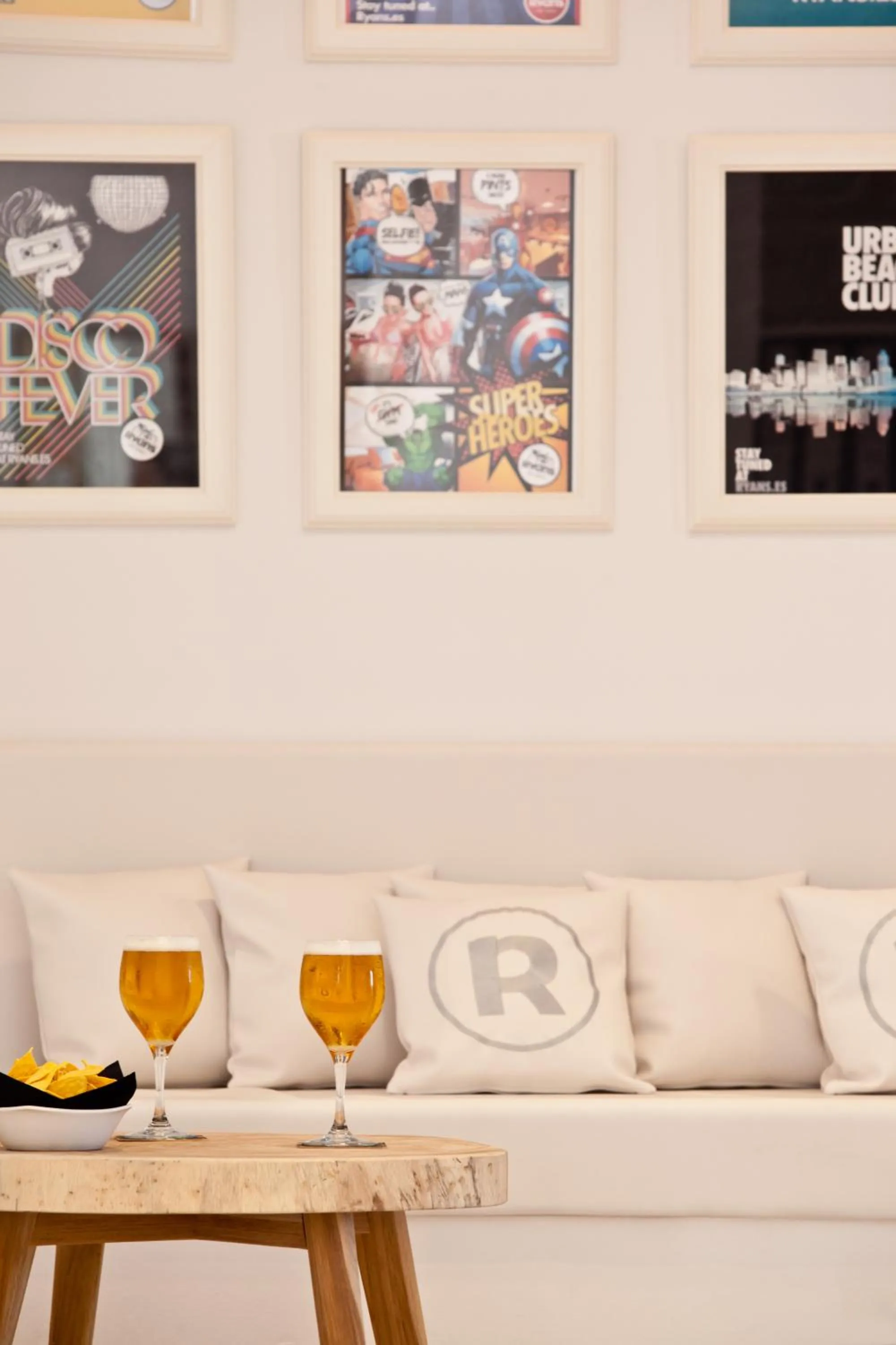 Lobby or reception in Ryans La Marina