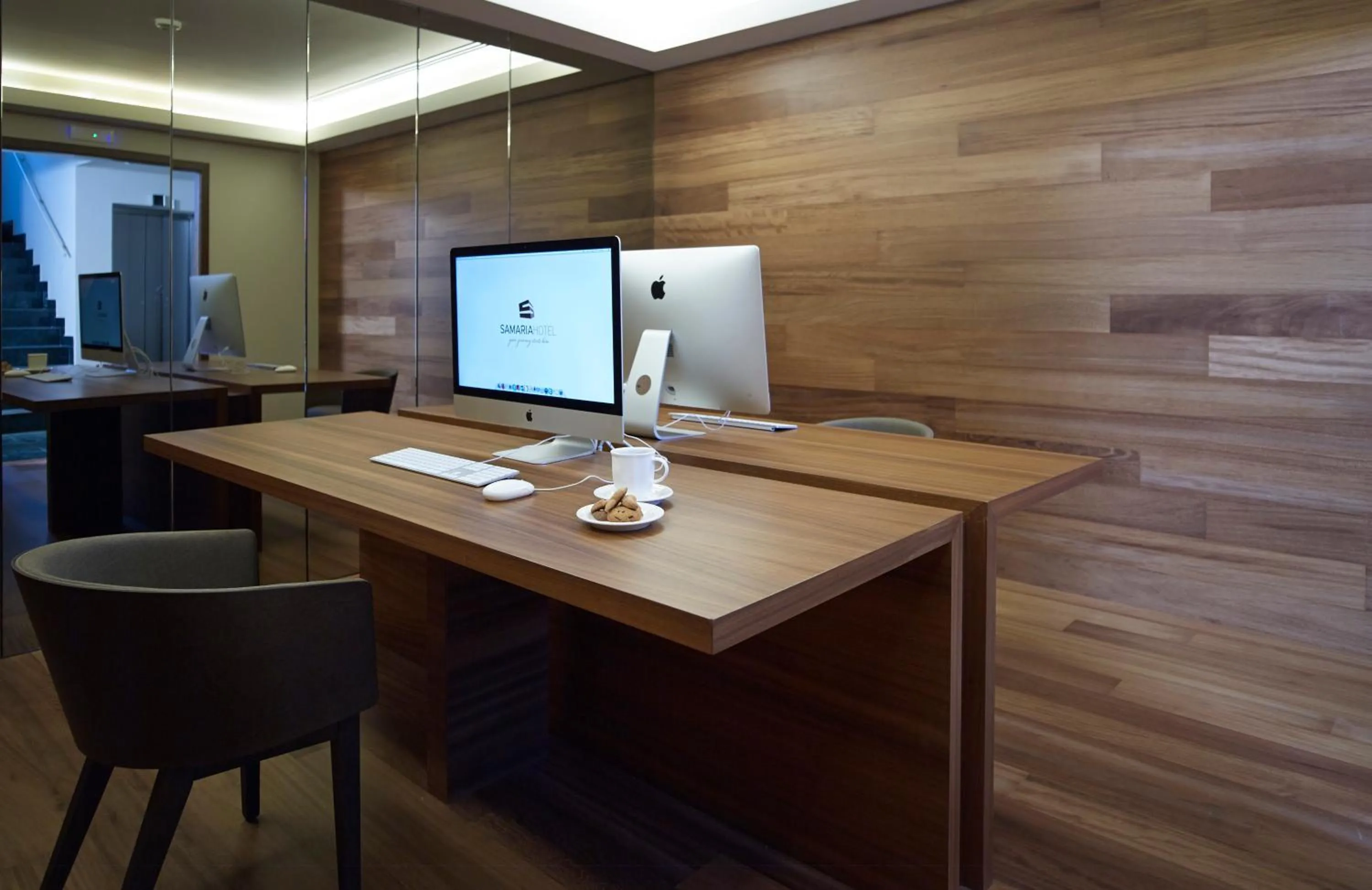 Business facilities in Samaria Hotel