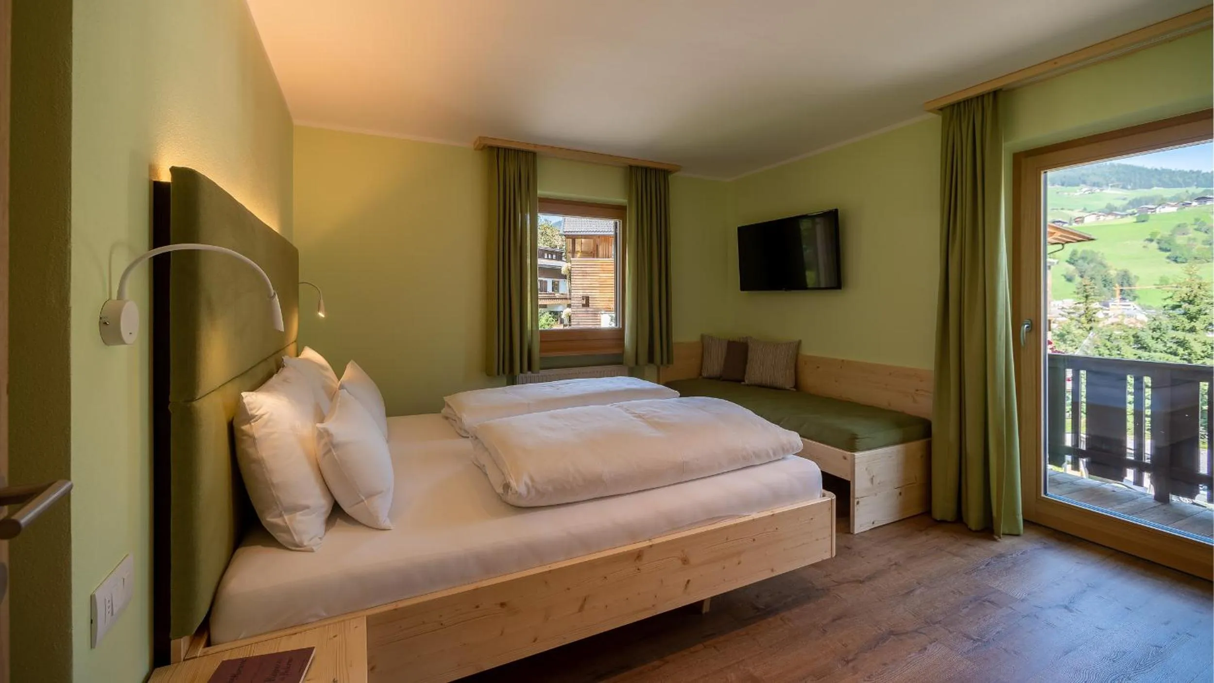 Bedroom, Bed in Residence Soratru