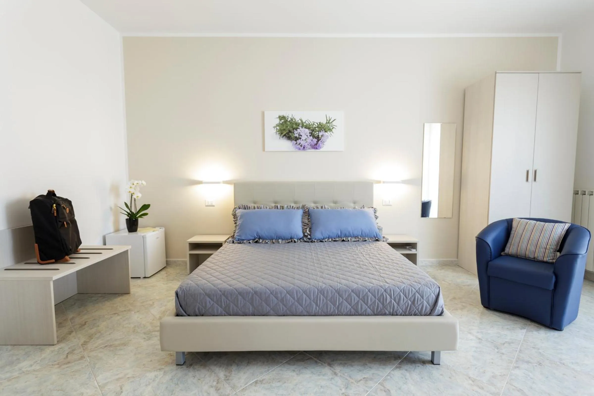 Photo of the whole room in Innsud