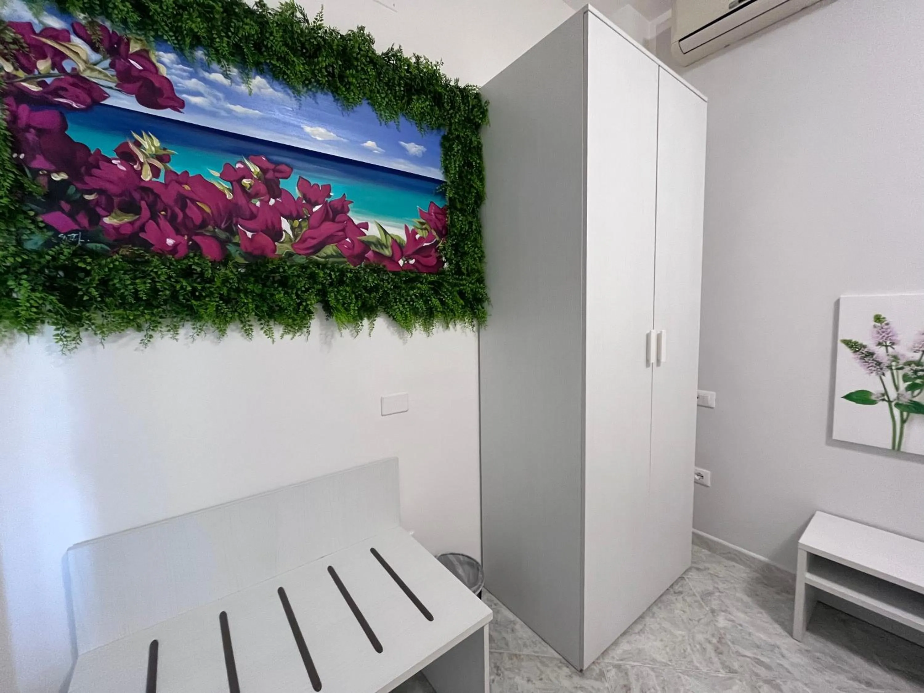 Decorative detail in Innsud