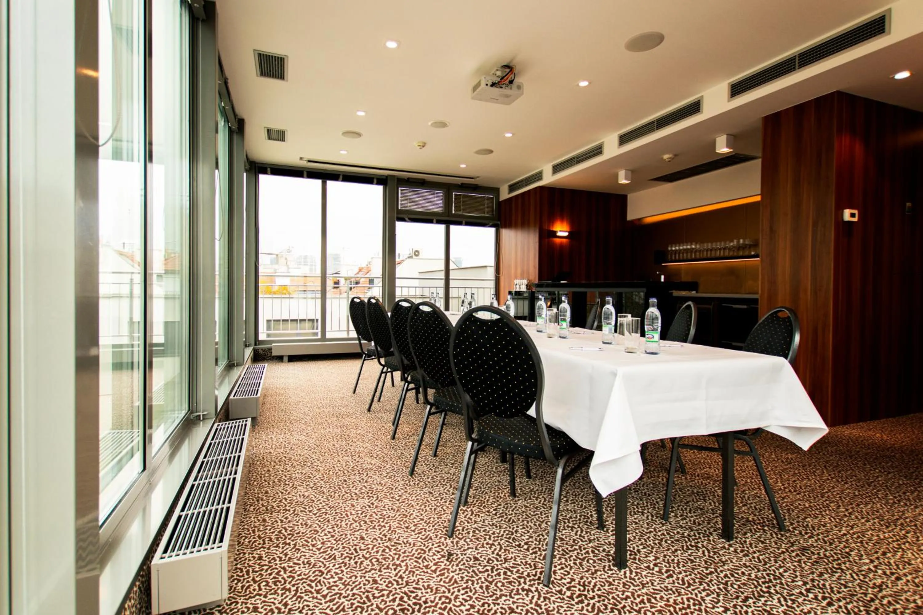 Meeting/conference room in Hotel Avance