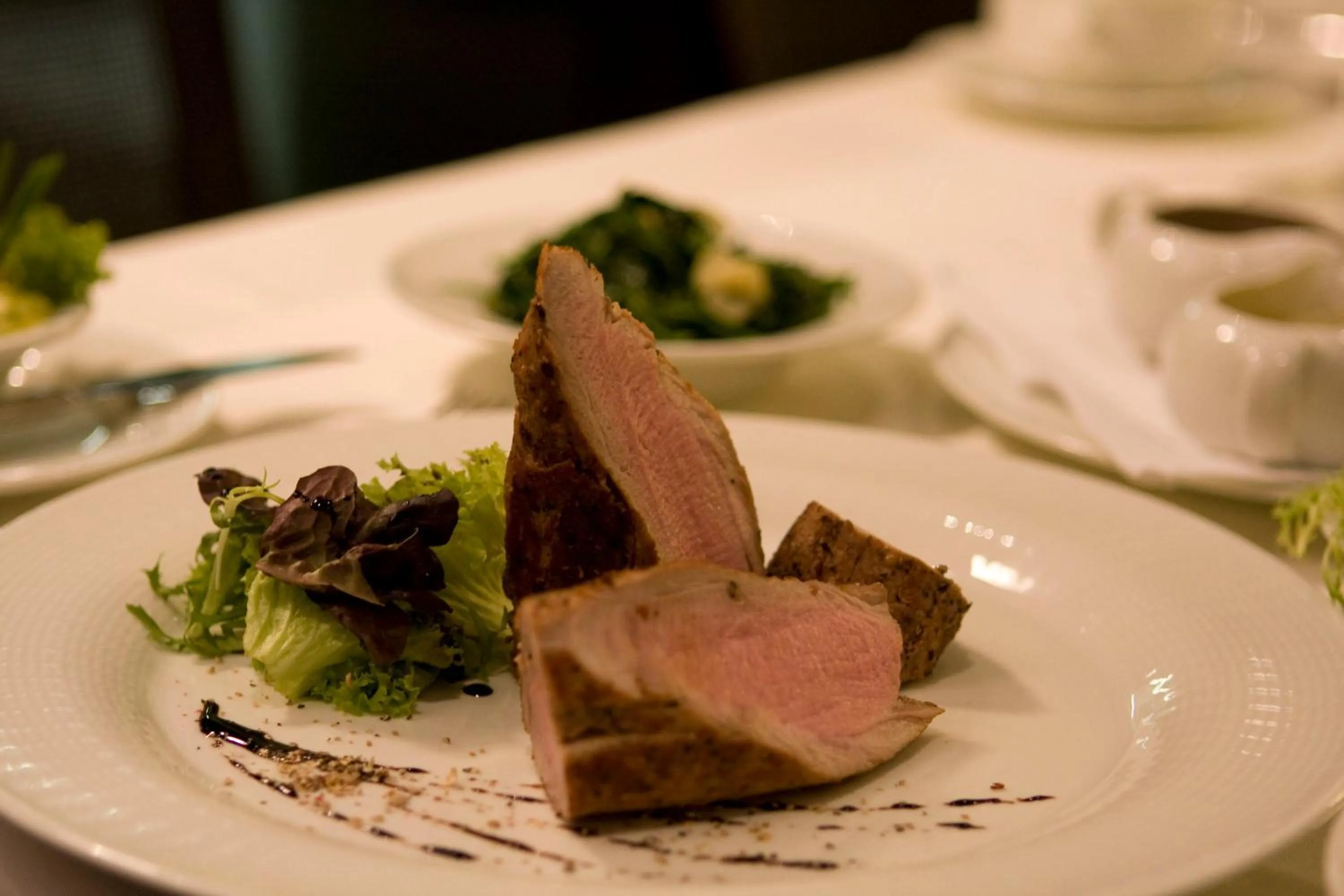 Food and drinks in Hotel Avance