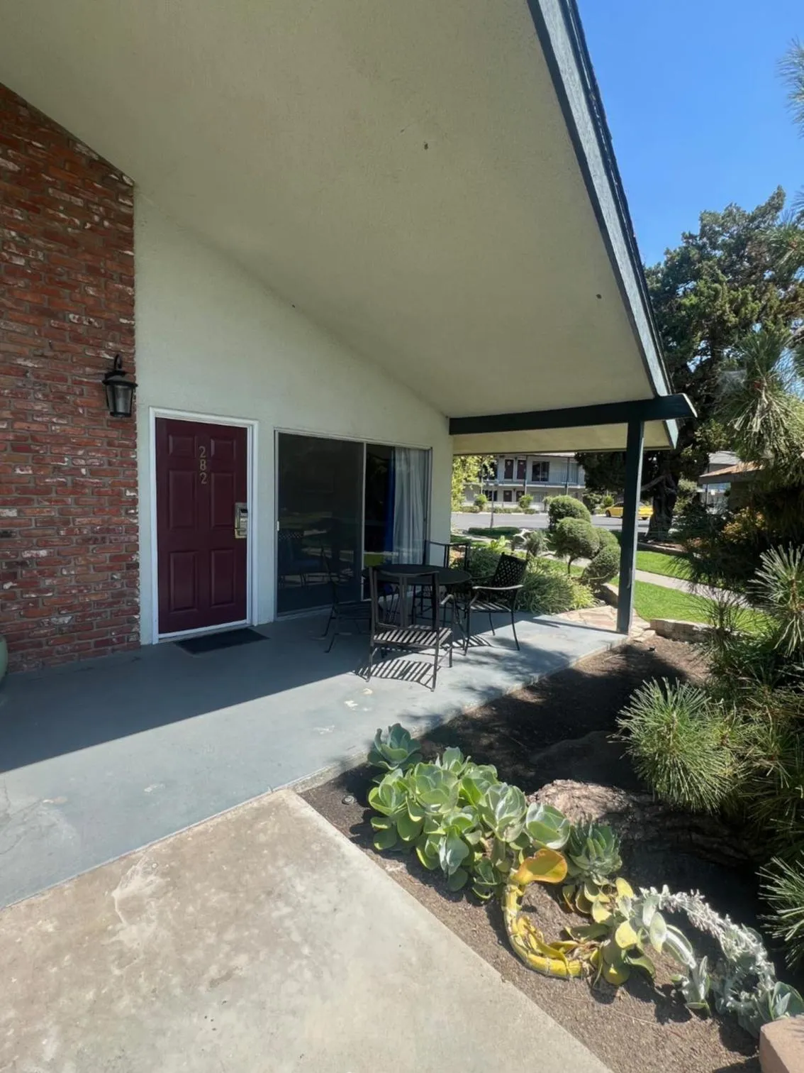 Lamp Liter Inn Visalia, an Ascend Collection Hotel