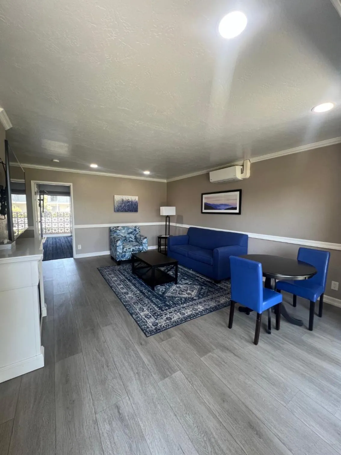 Lamp Liter Inn Visalia, an Ascend Collection Hotel