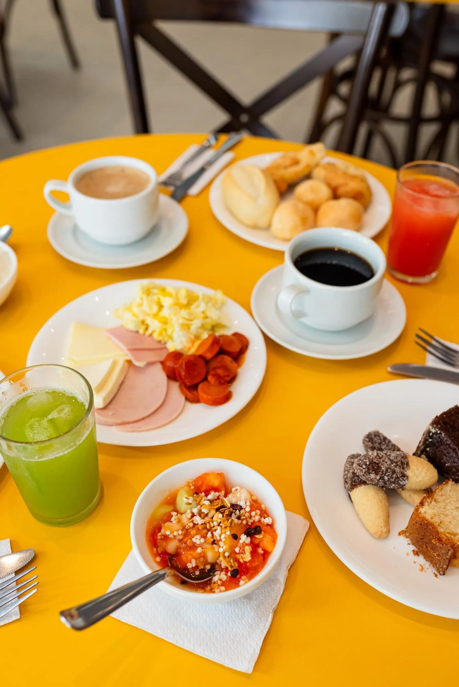 Breakfast in ibis Styles Belem Nazare