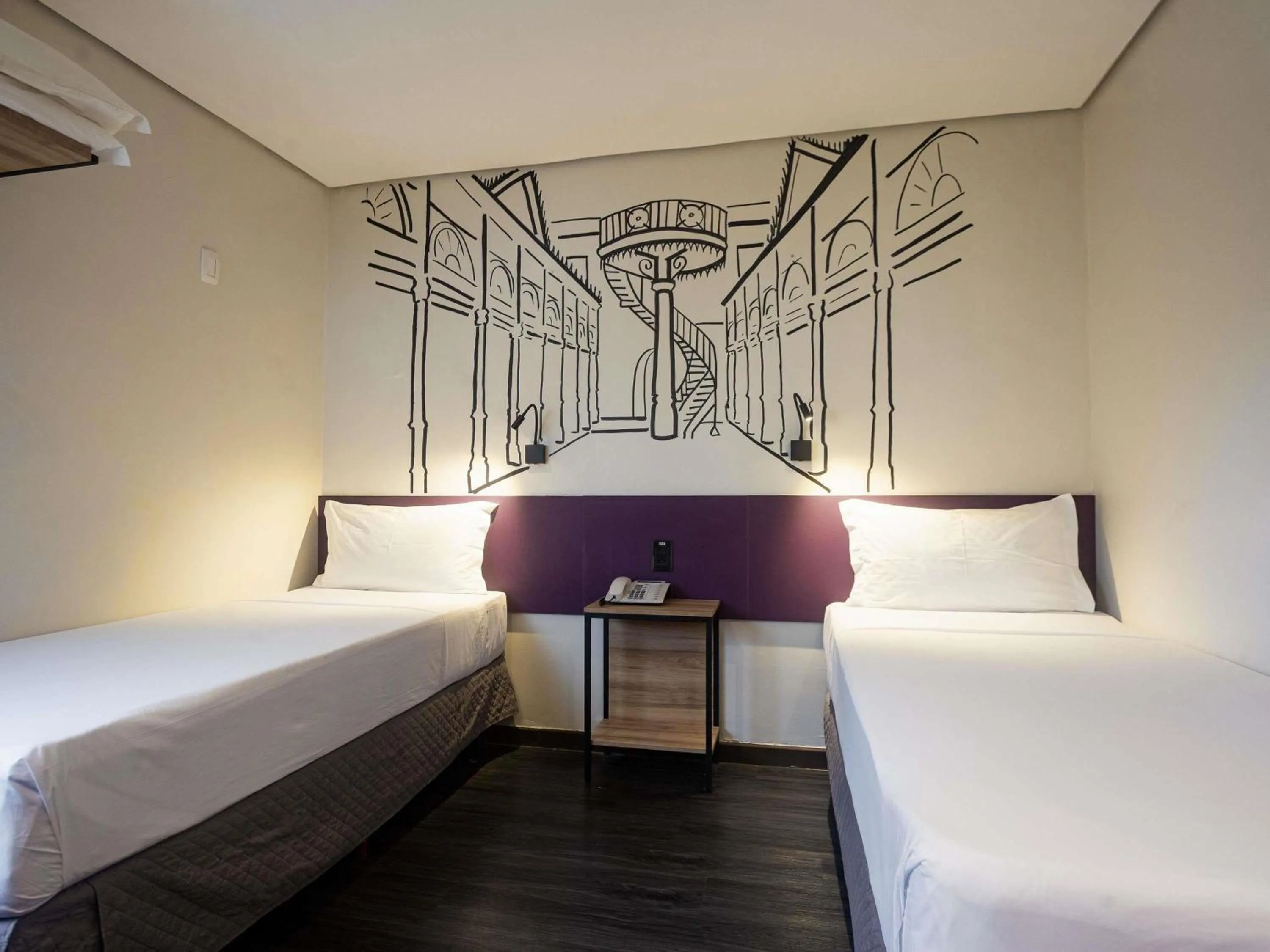 Bedroom, Bed in ibis Styles Belem Nazare