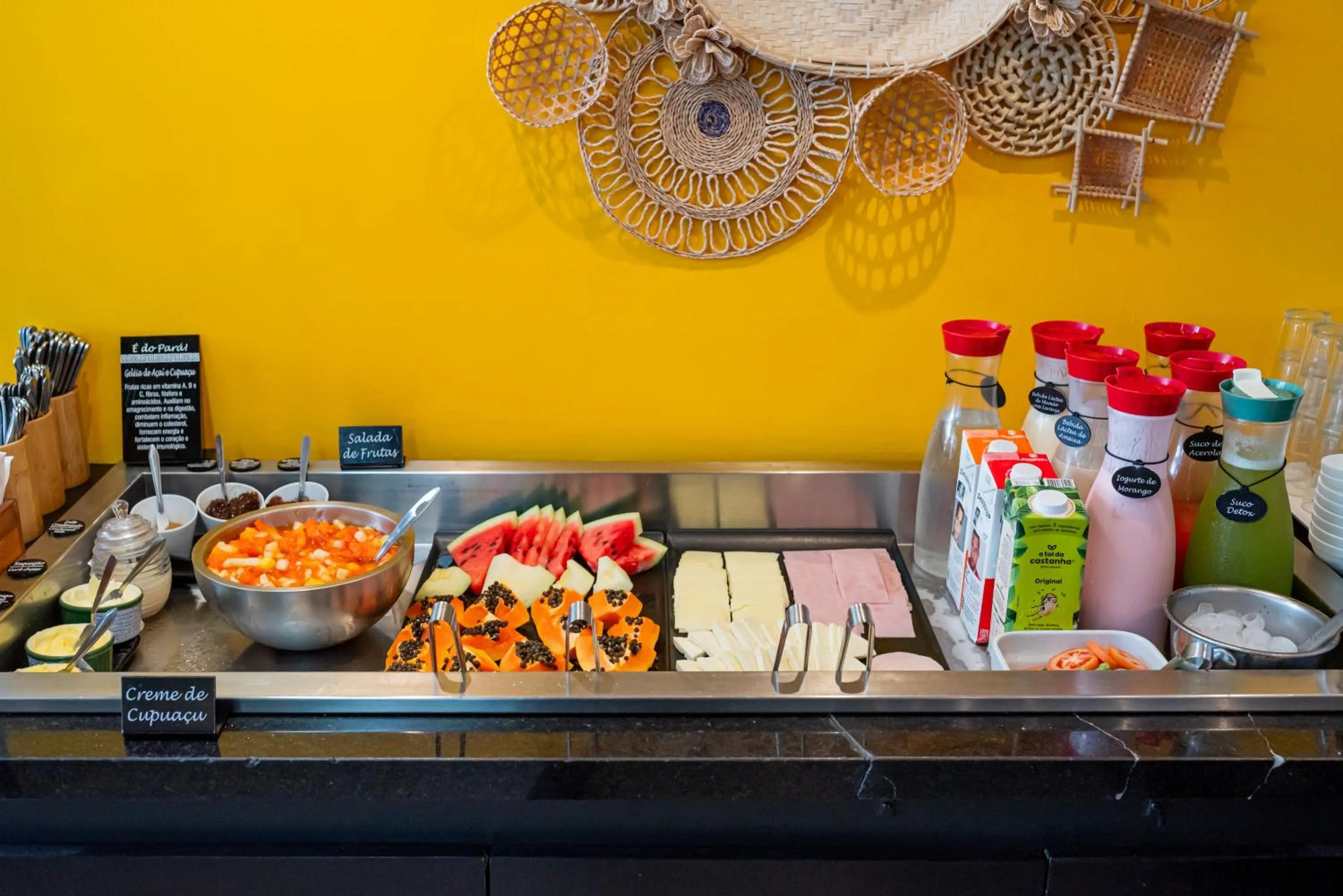 Breakfast in ibis Styles Belem Nazare