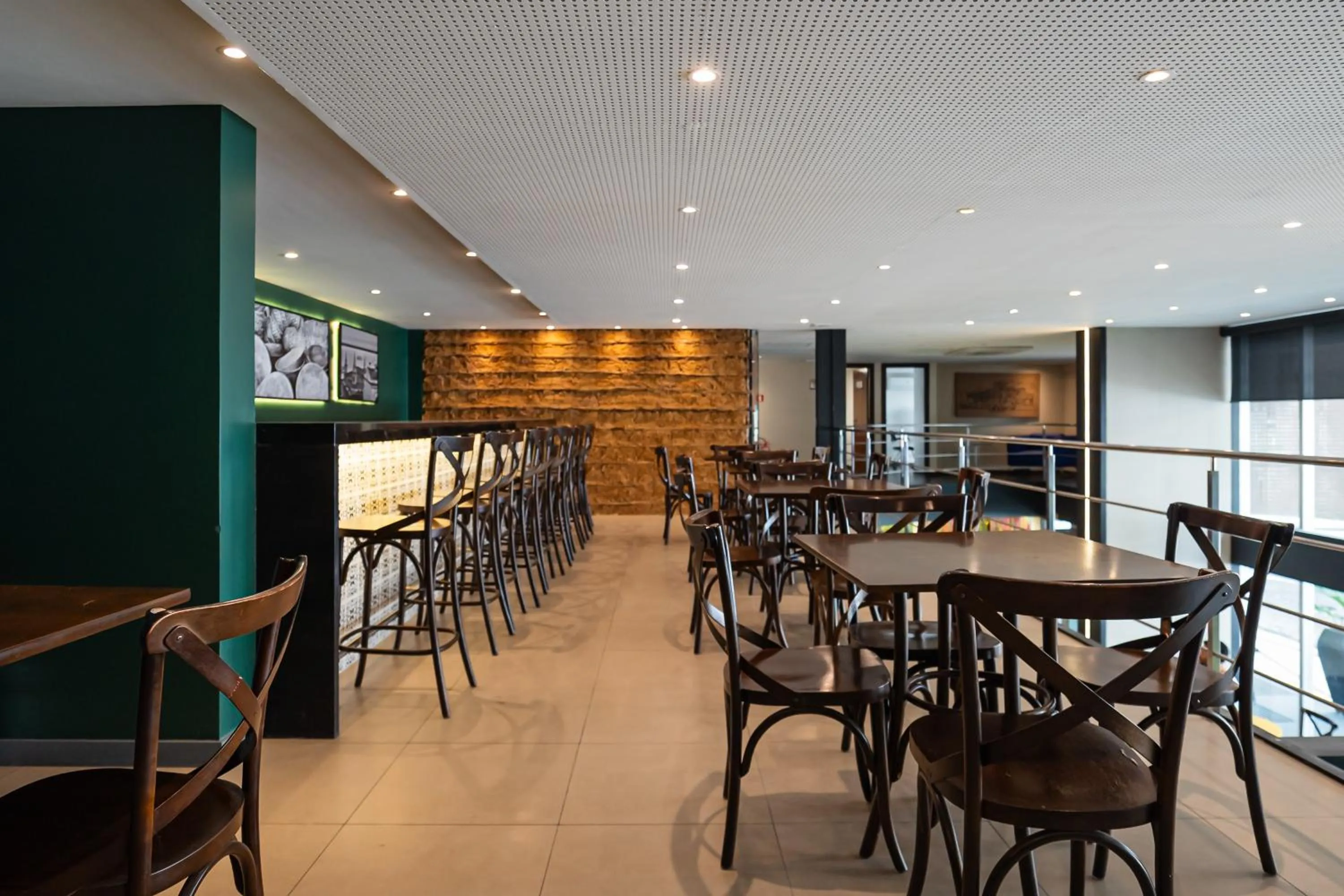 Restaurant/places to eat in ibis Styles Belem Nazare
